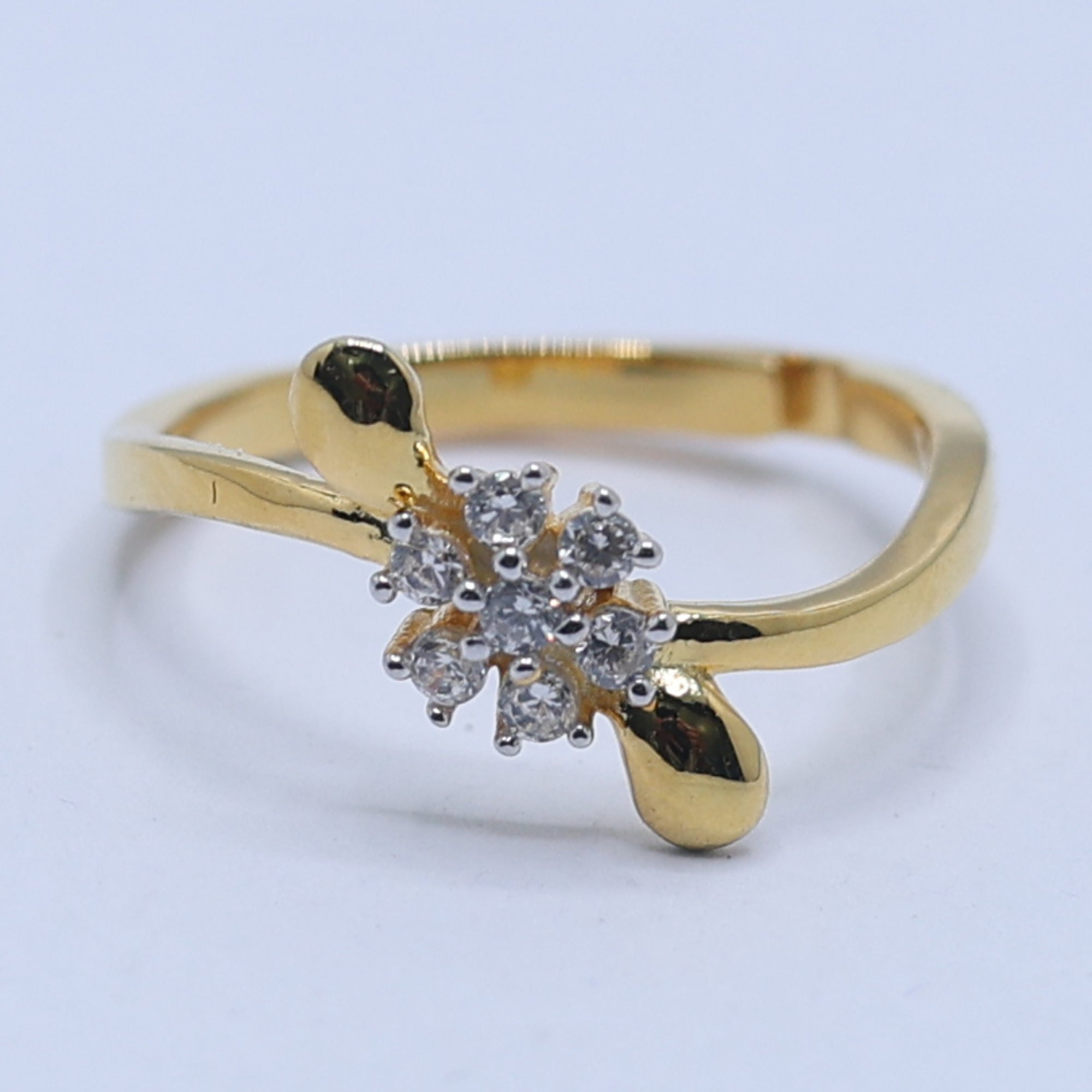 Floral Cluster Ring in Gold Plating