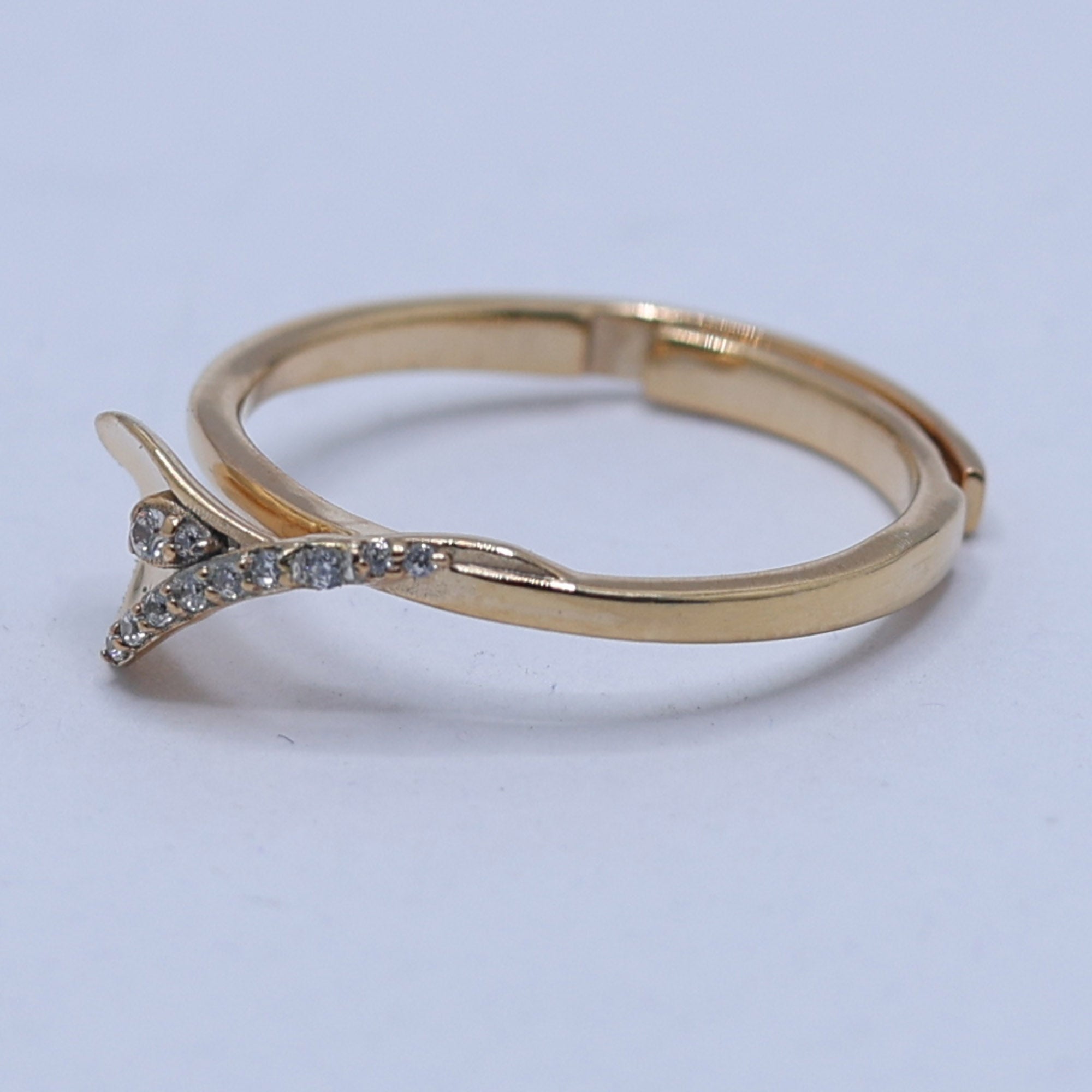Gold Plated Curved Diamond Leaf Ring