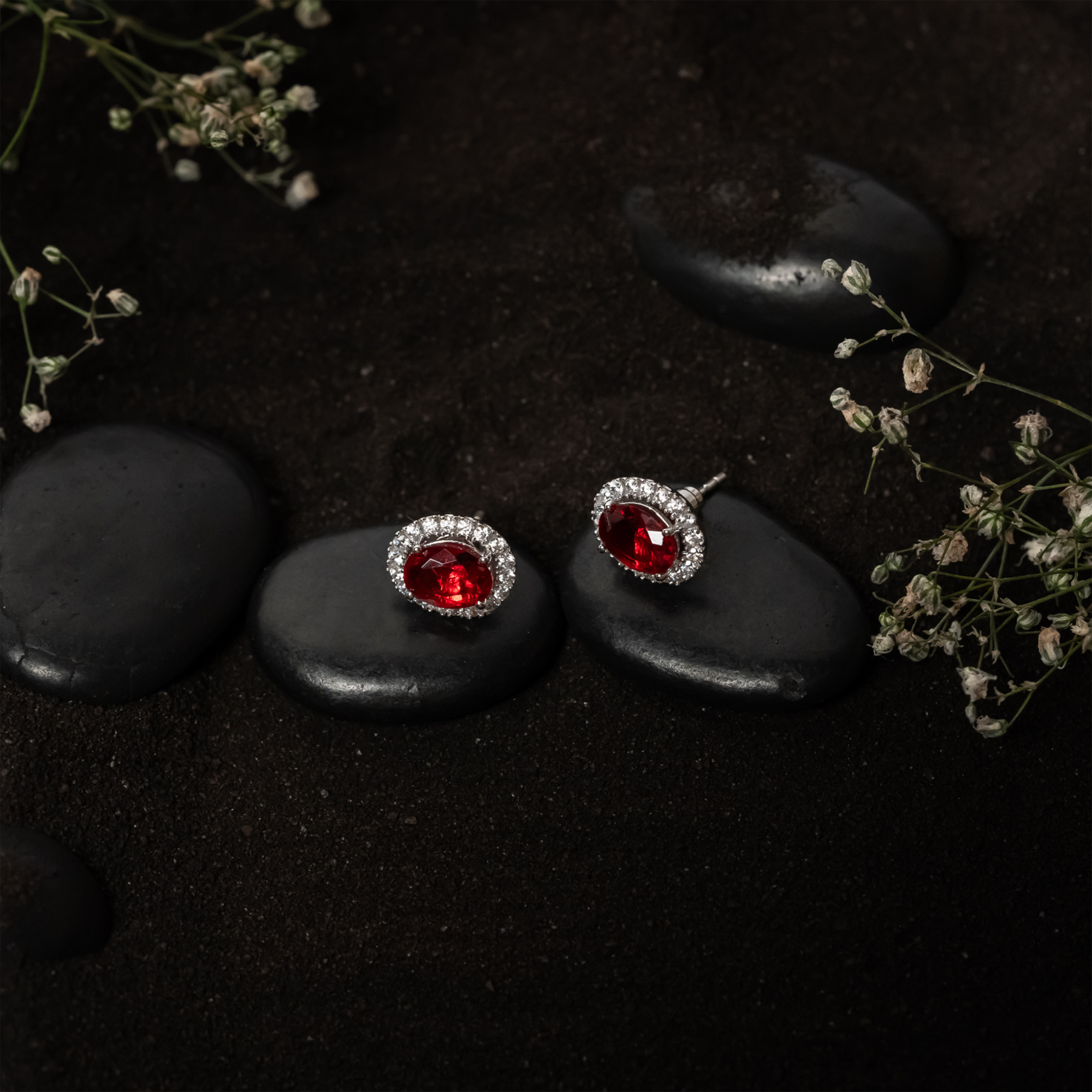 Garnet Gleam Oval Earrings