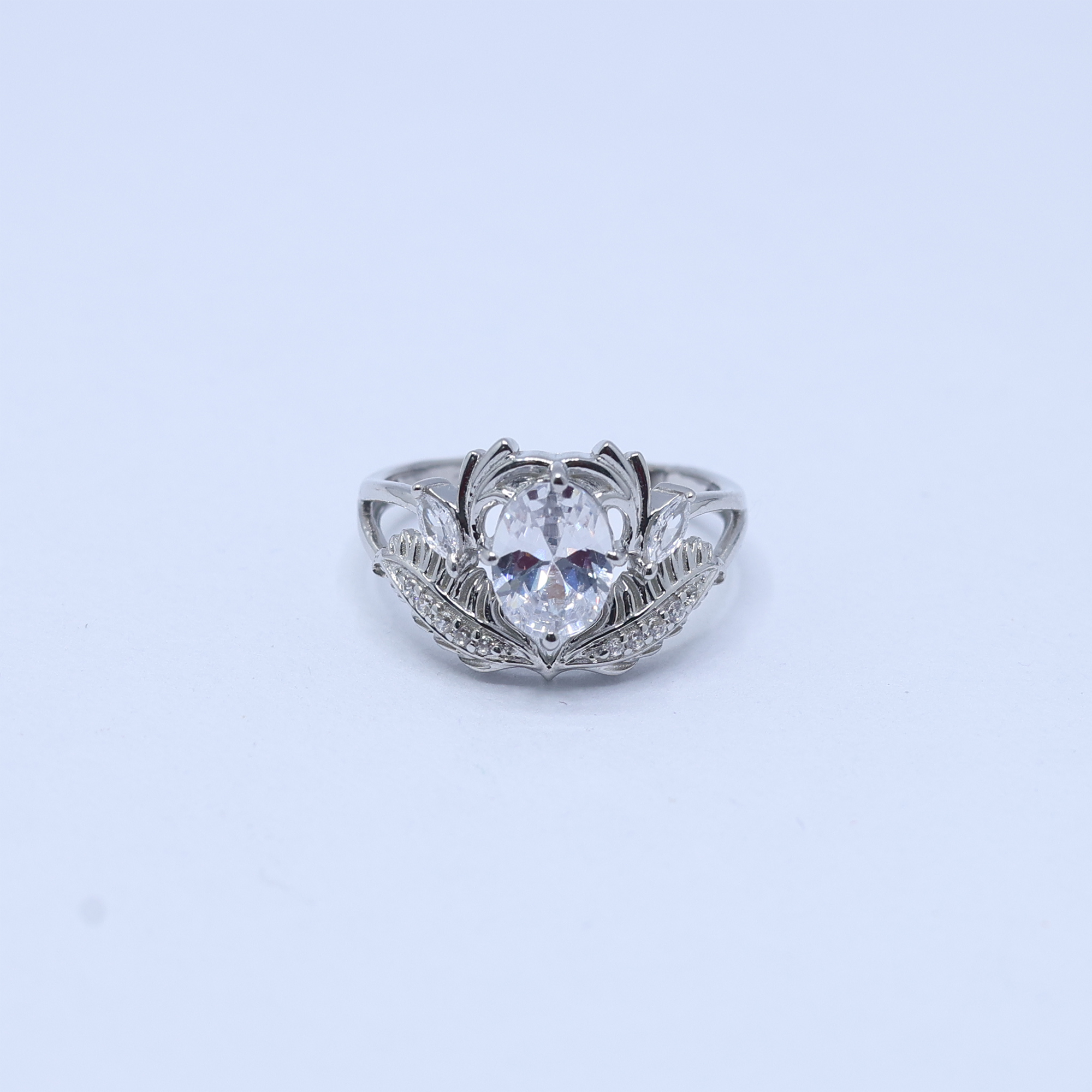 Sterling Silver leafy stone Adjustable ring