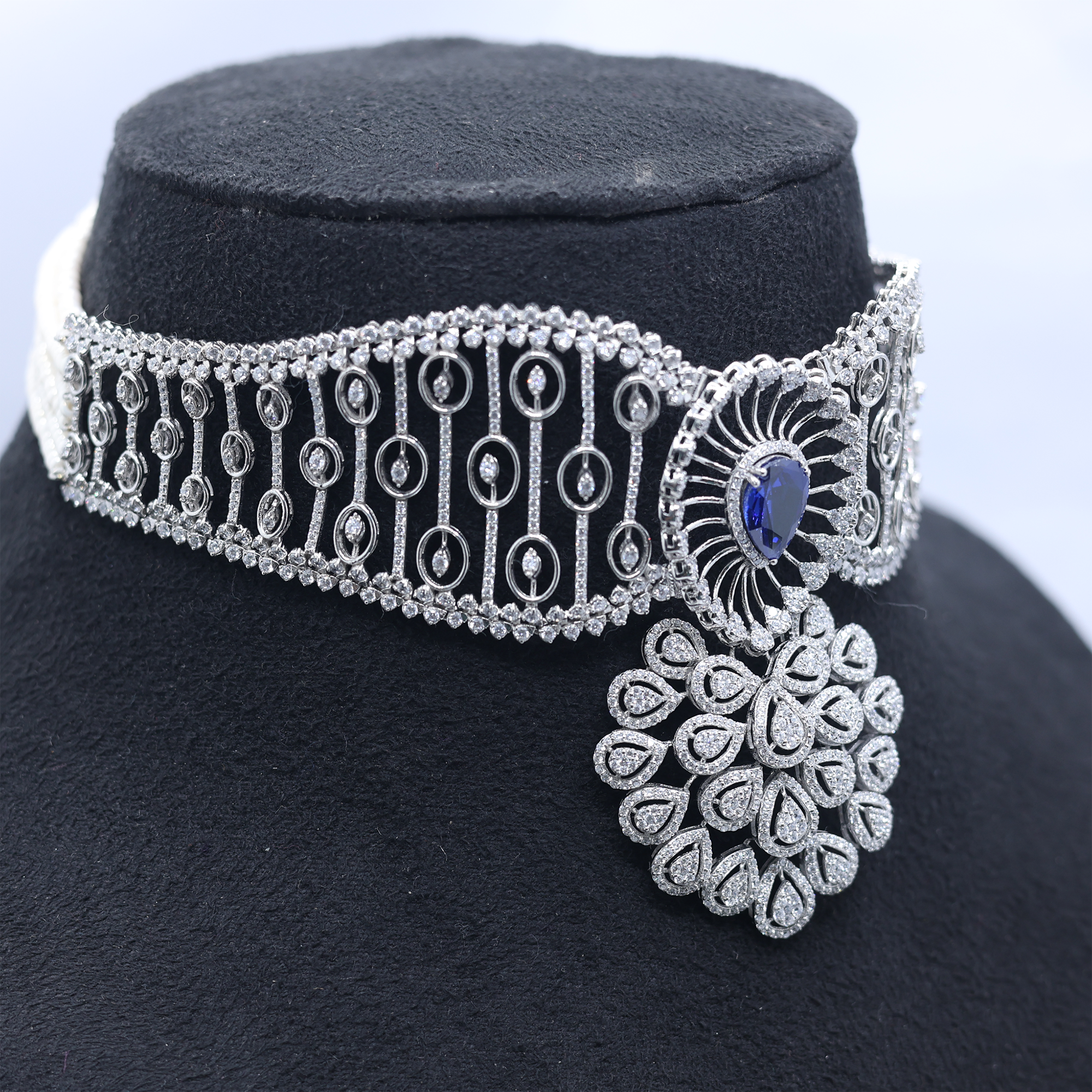 Elegant Sapphire Diamond Wedding Choker