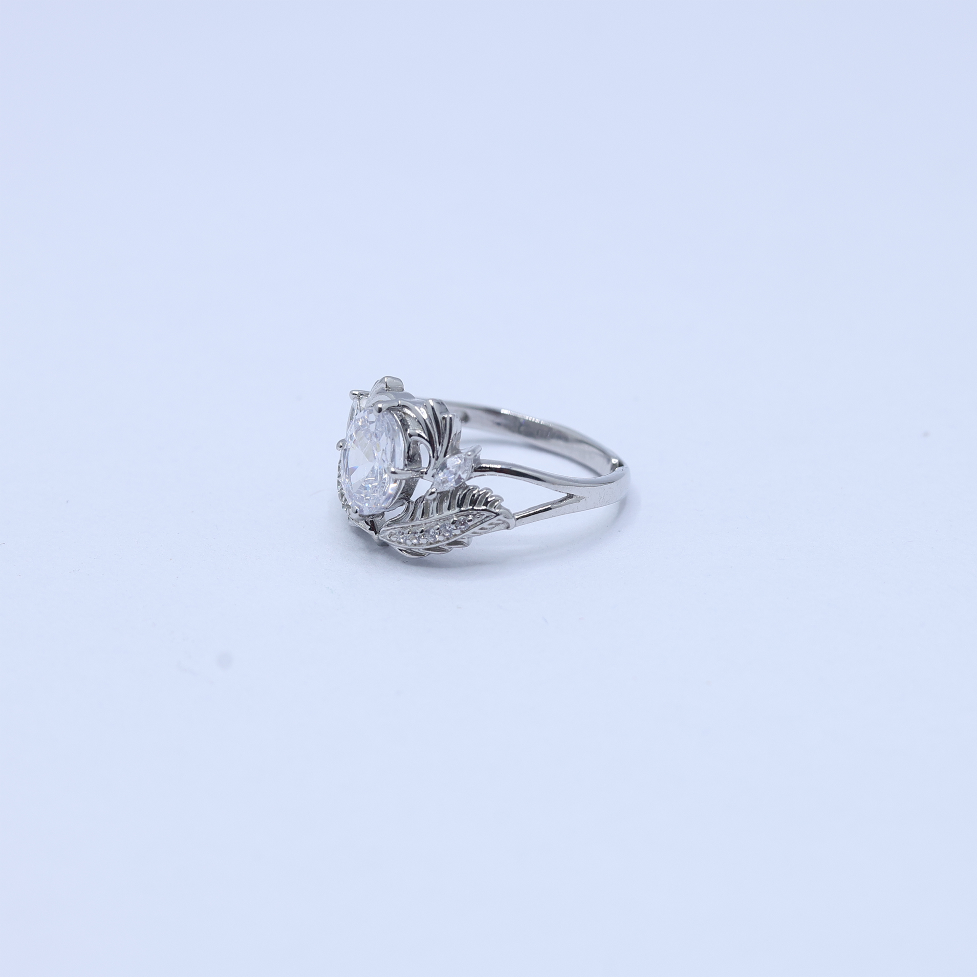 Sterling Silver leafy stone Adjustable ring