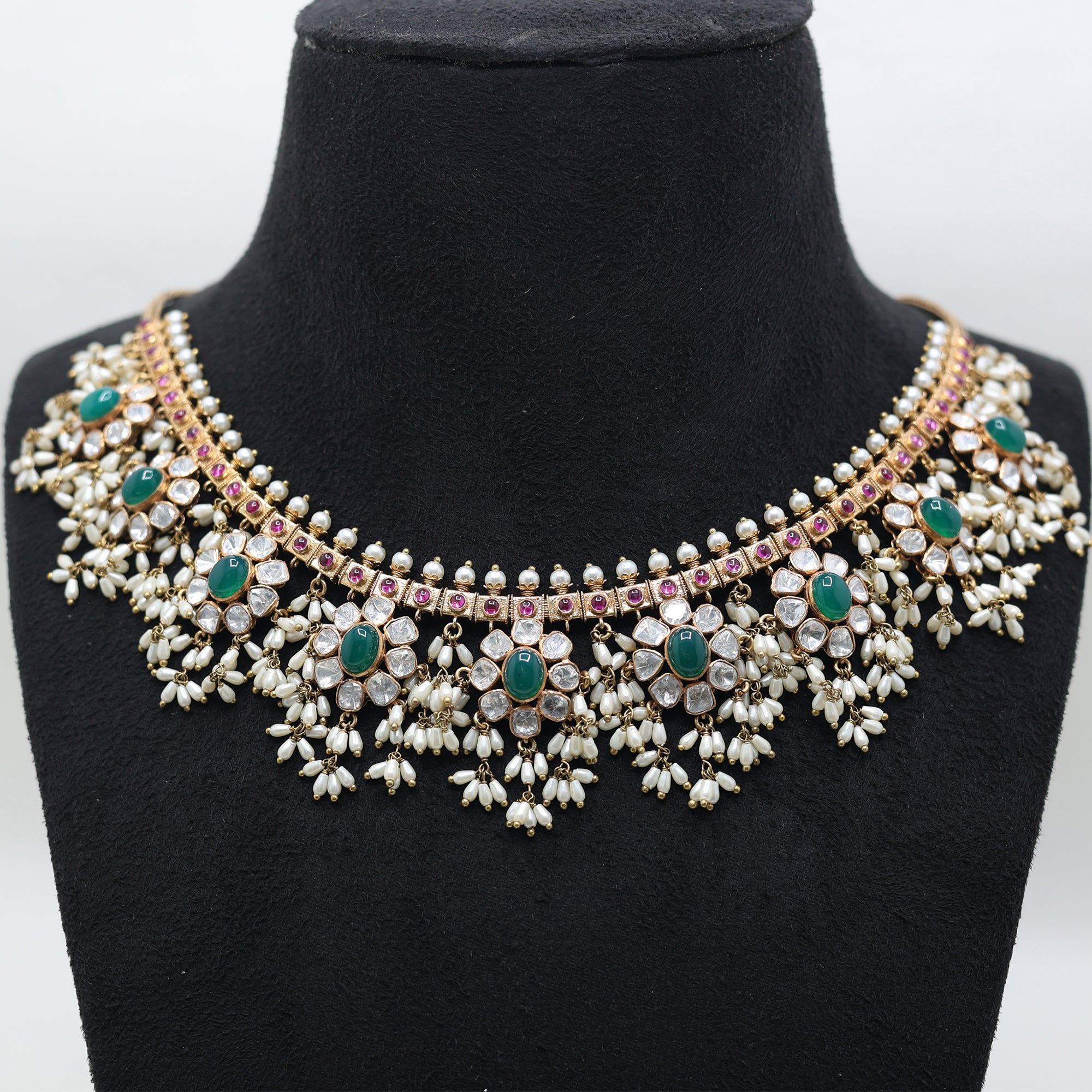 Emerald Guttapusalu Polki Style Necklace