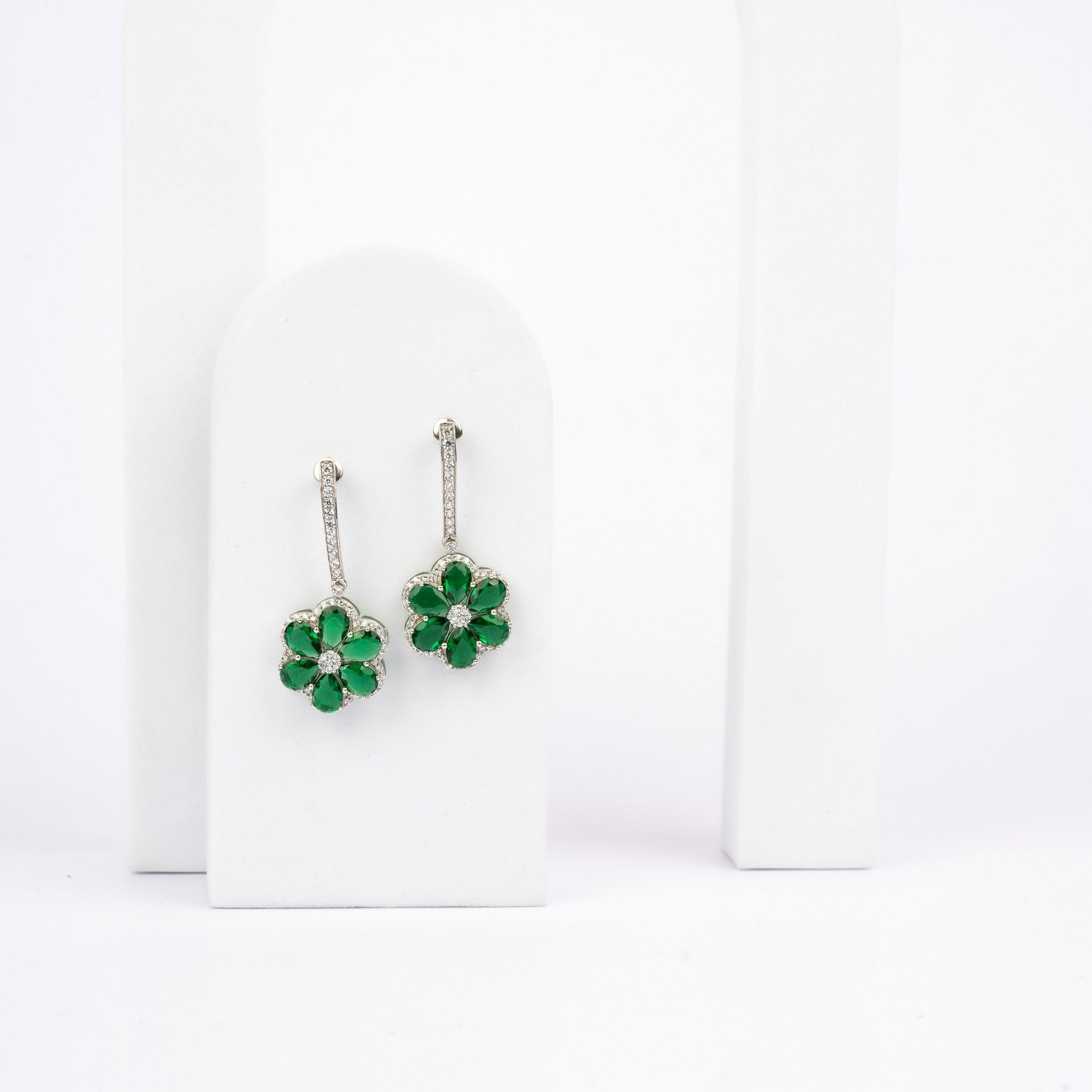 Emerald Green Floral Earring