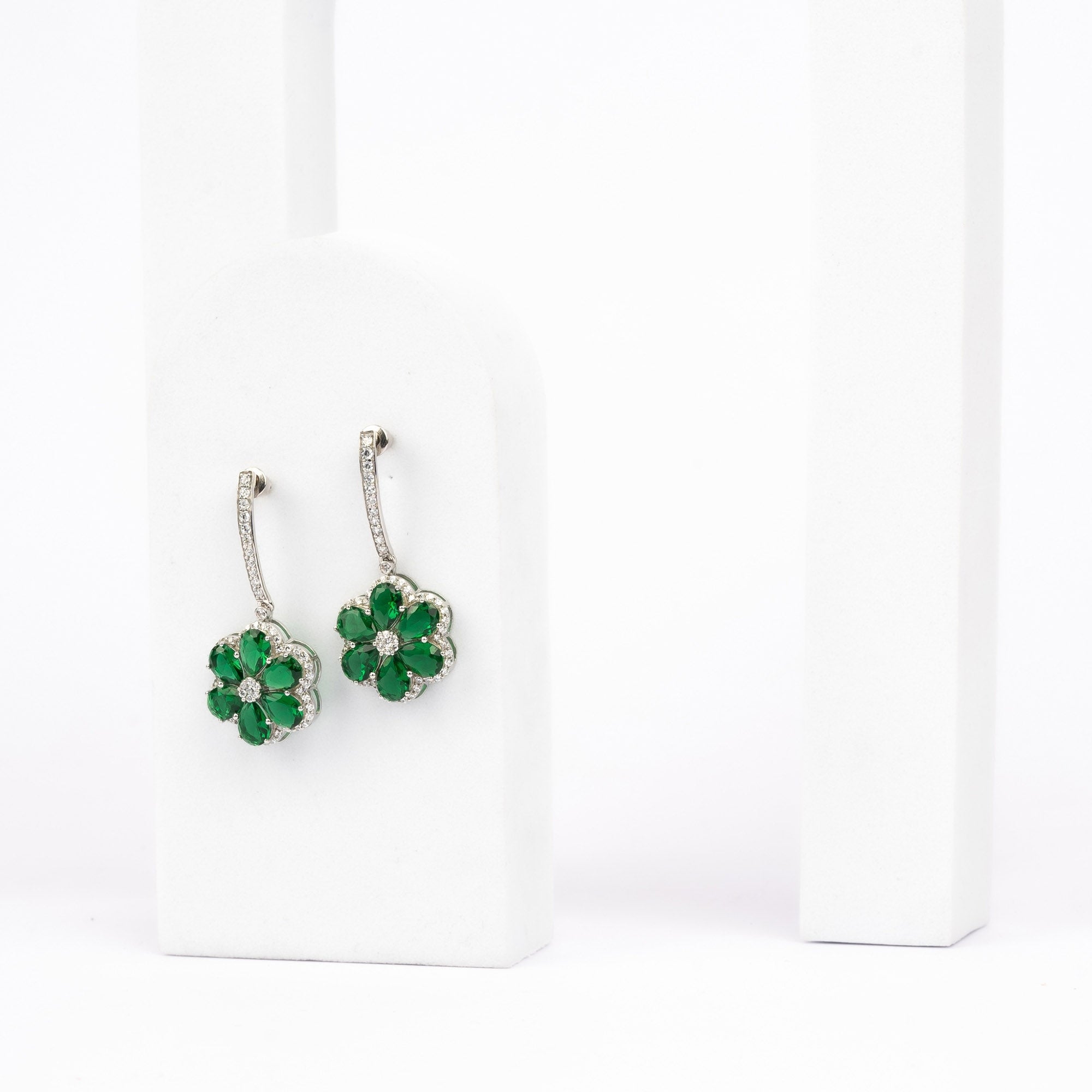 Emerald Green Floral Earring