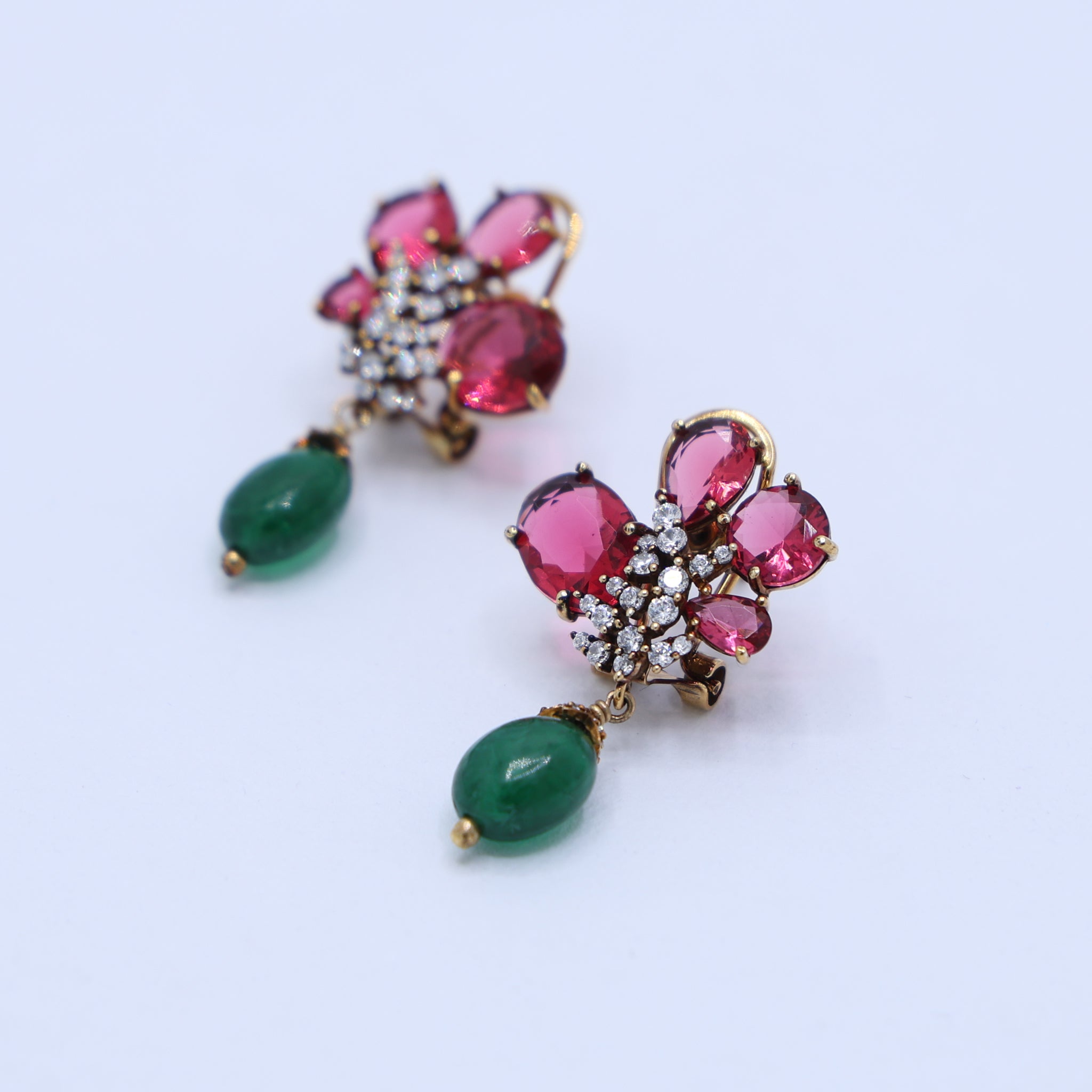 Maharani Yesubai Emerald Drops Earring