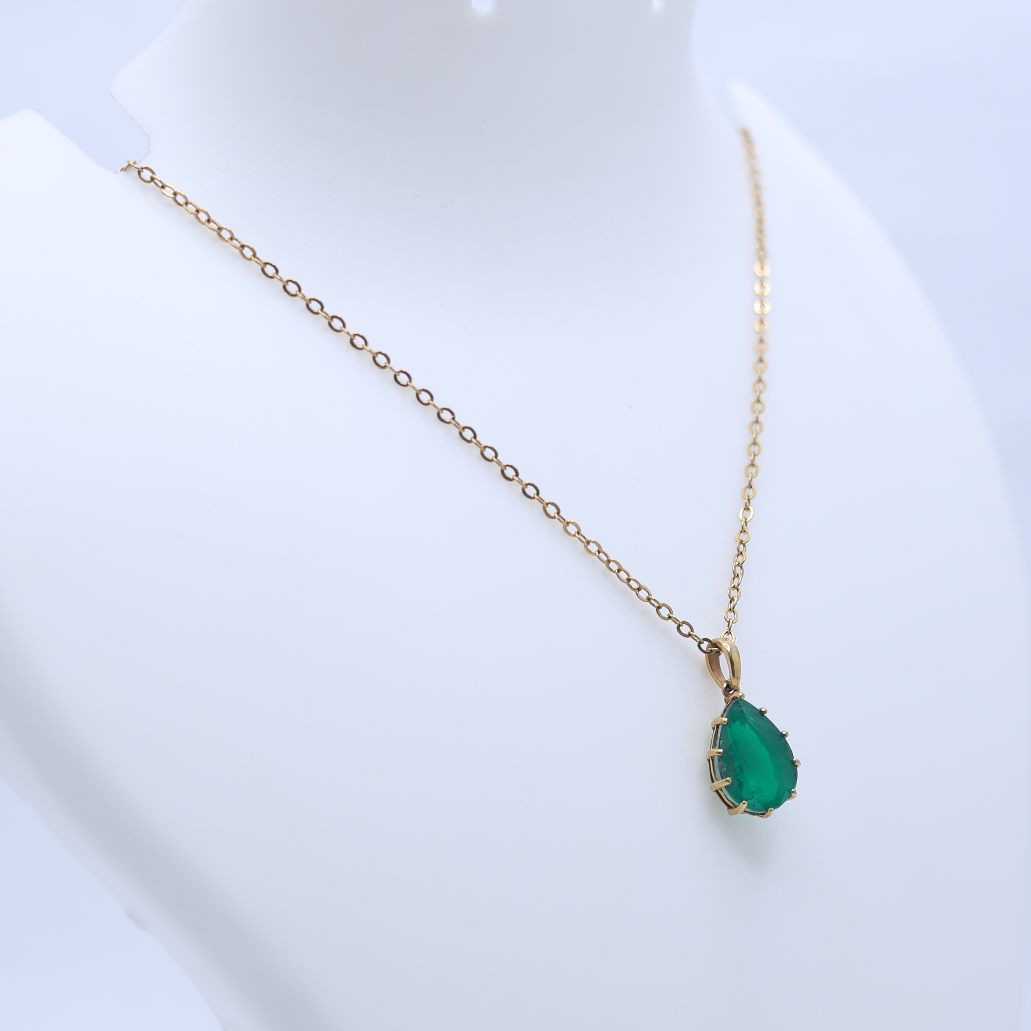 Minimal Pear Emerald Pendant
