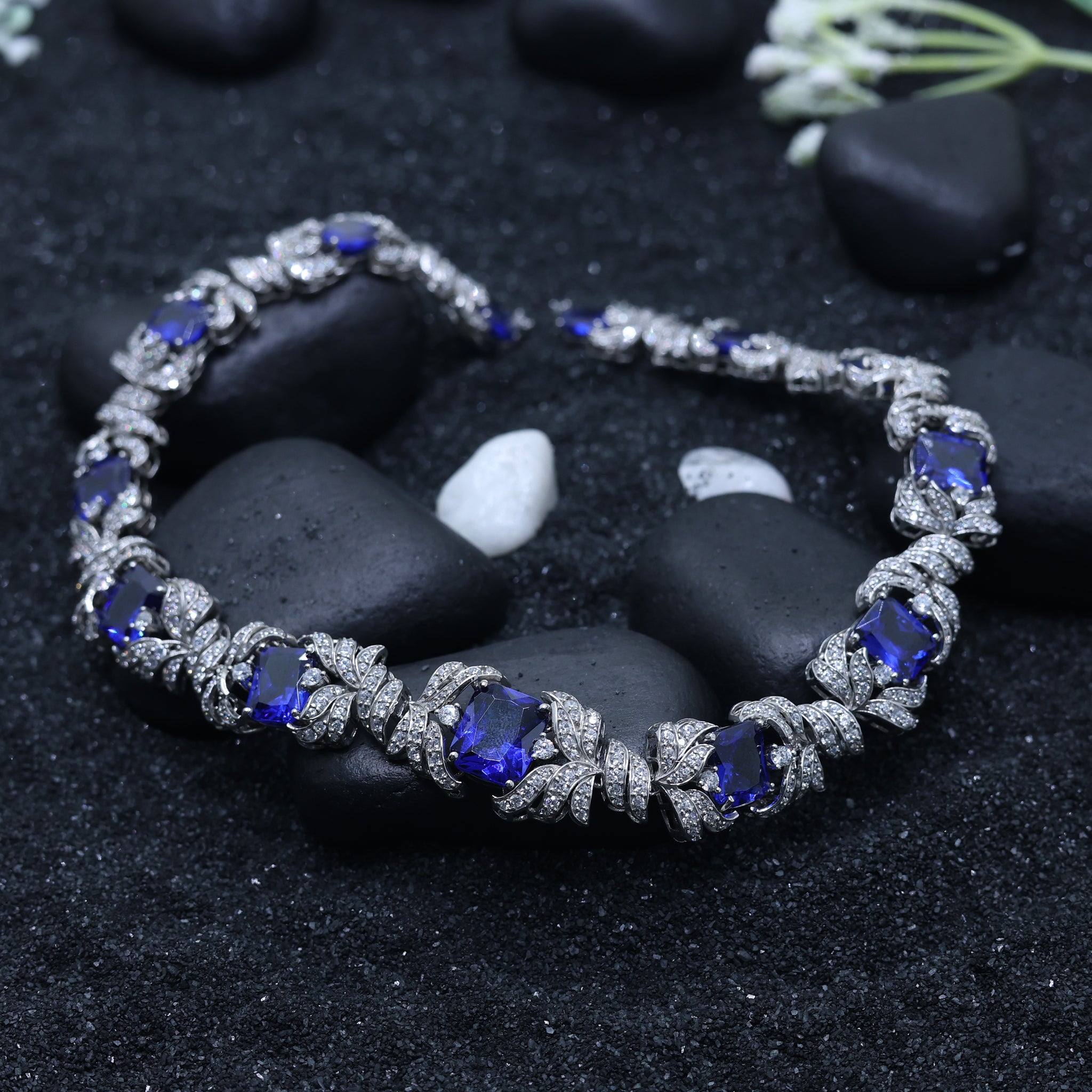 Royal Blue Sapphire Diamond Necklace