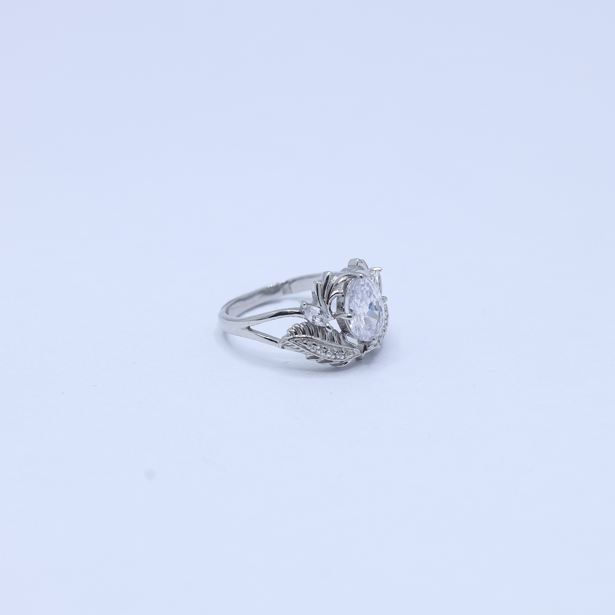 Sterling Silver leafy stone Adjustable ring