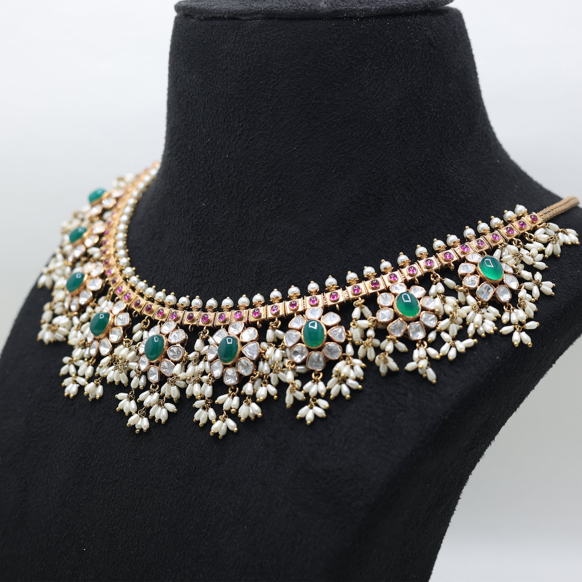 Emerald Guttapusalu Polki Style Necklace