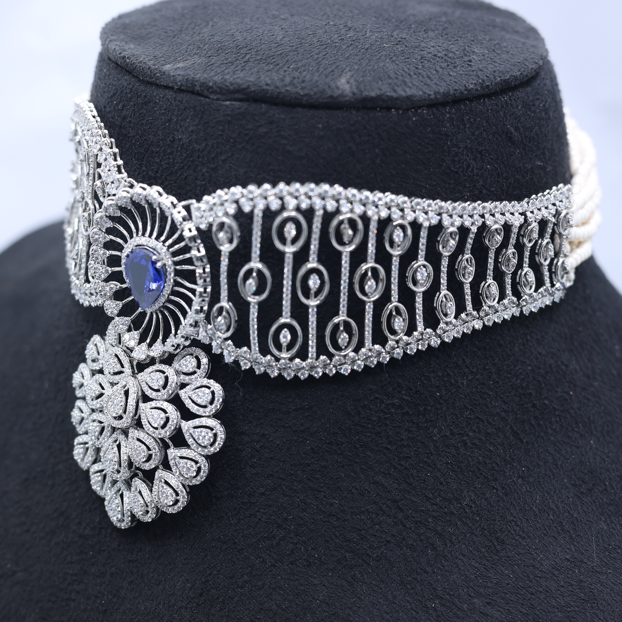 Glamorous Sapphire and Diamond Choker