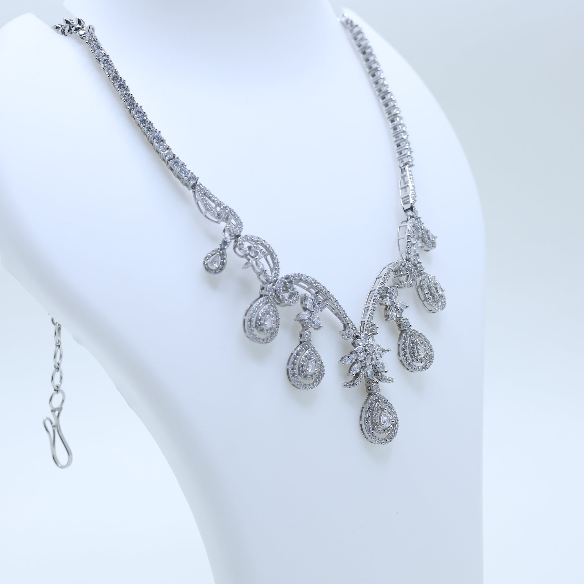 Luxury American Diamond Drop Necklace