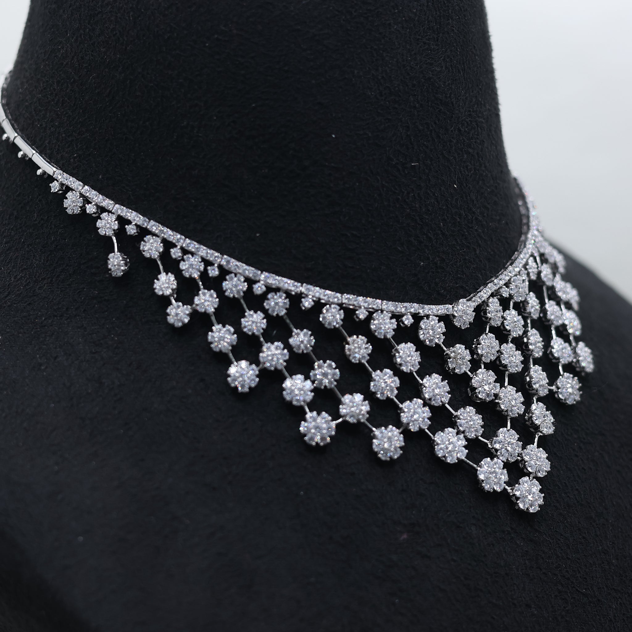 Luxury American Diamond Necklace
