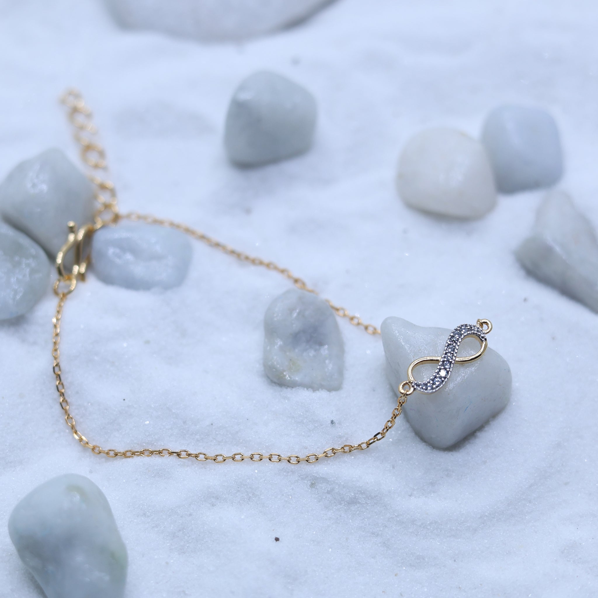 Elegant Infinity Milgrain Bracelet
