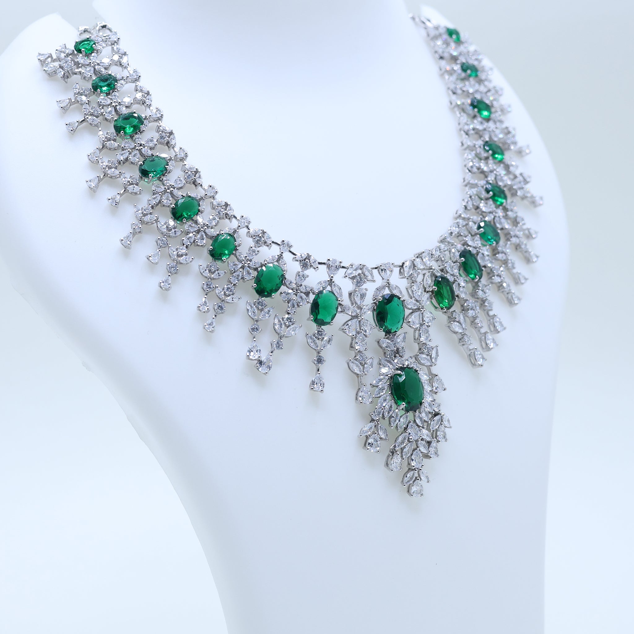 Bridal Emerald and Diamond Necklace