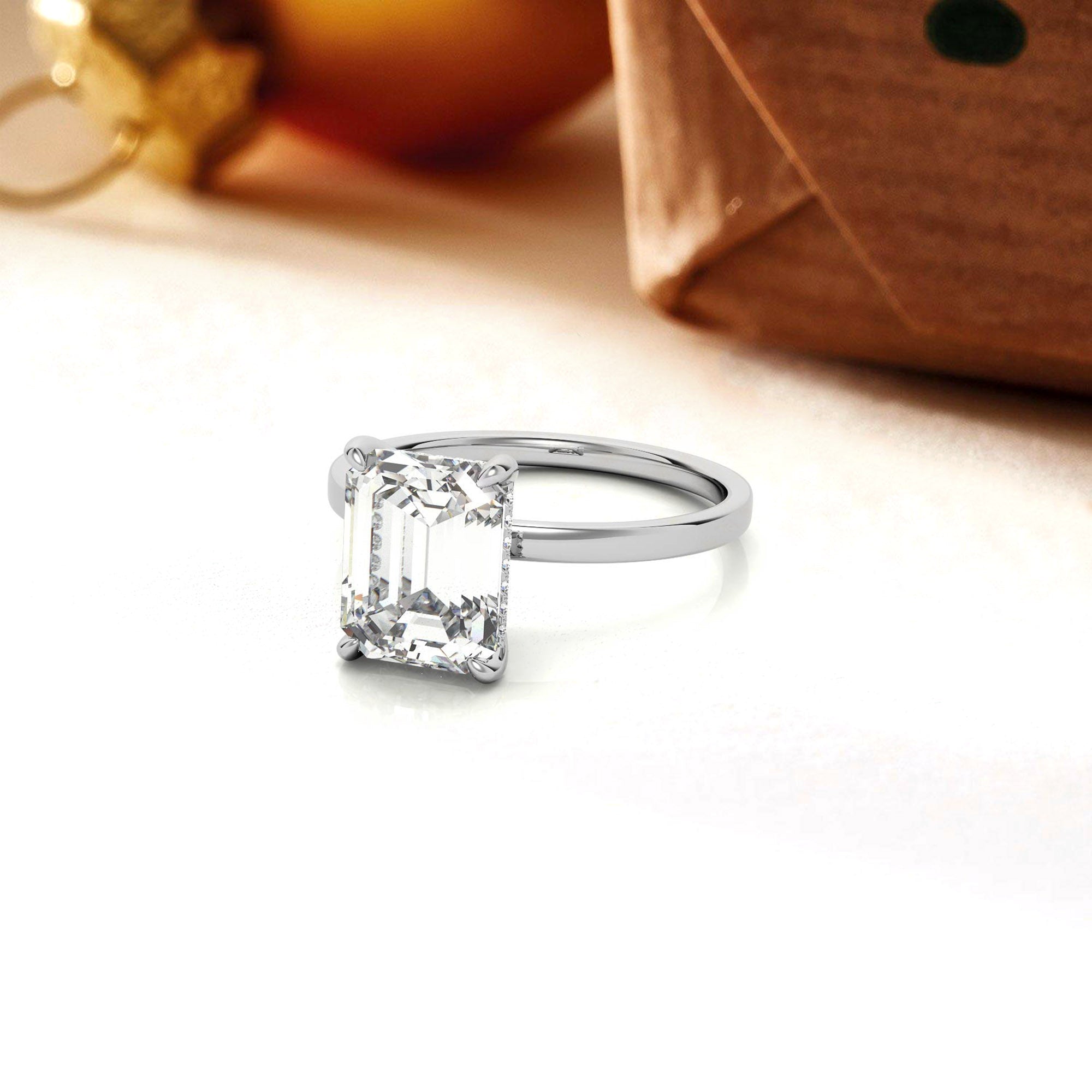 Adjustable Elegant Sterling Silver White Gold Emerald-Cut Solitaire Ring – Perfect for Engagements