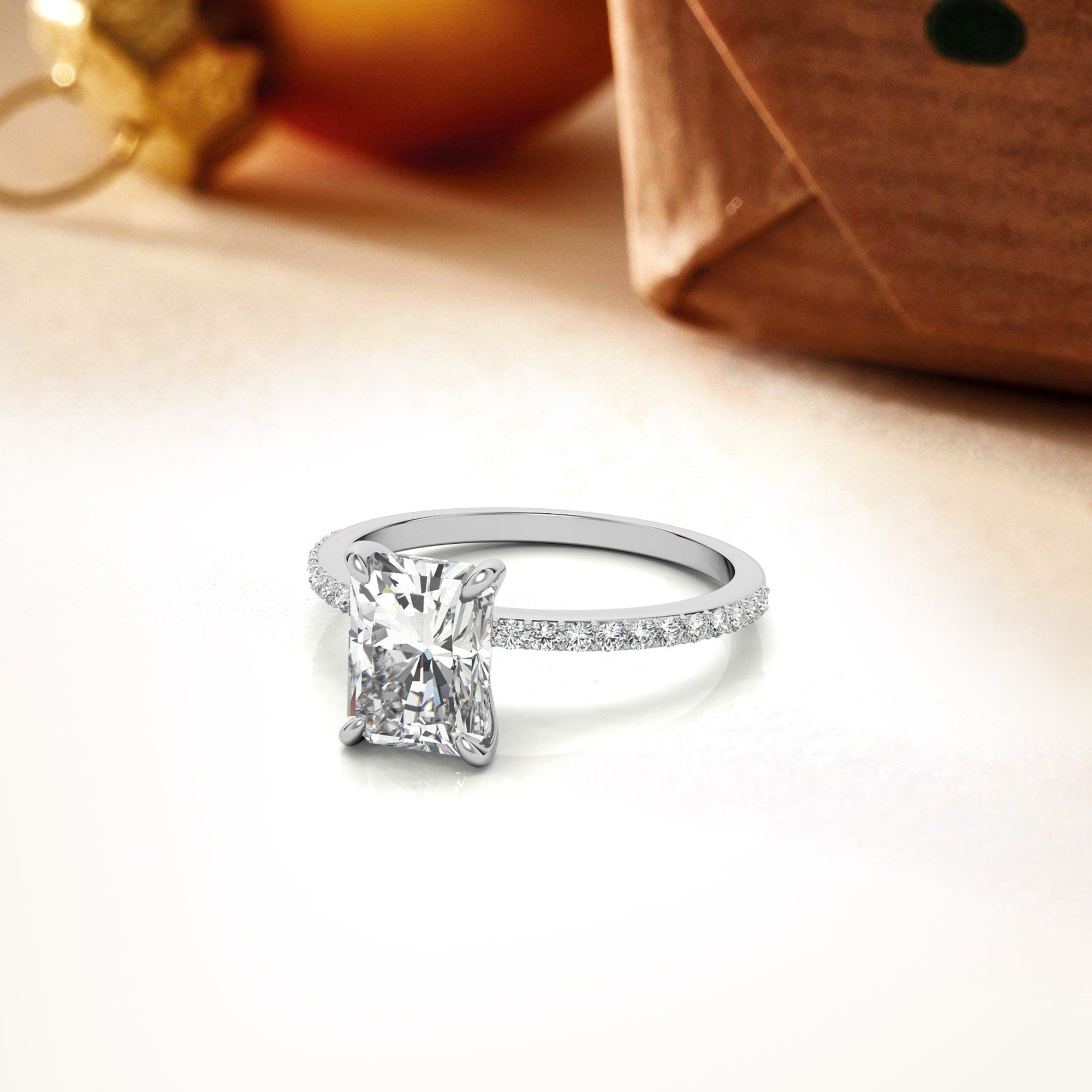 Adjustable Radiant Cut Solitaire Sterling Silver White Gold-Plated Engagement Ring with Pave Band – Perfect for Special Occasions