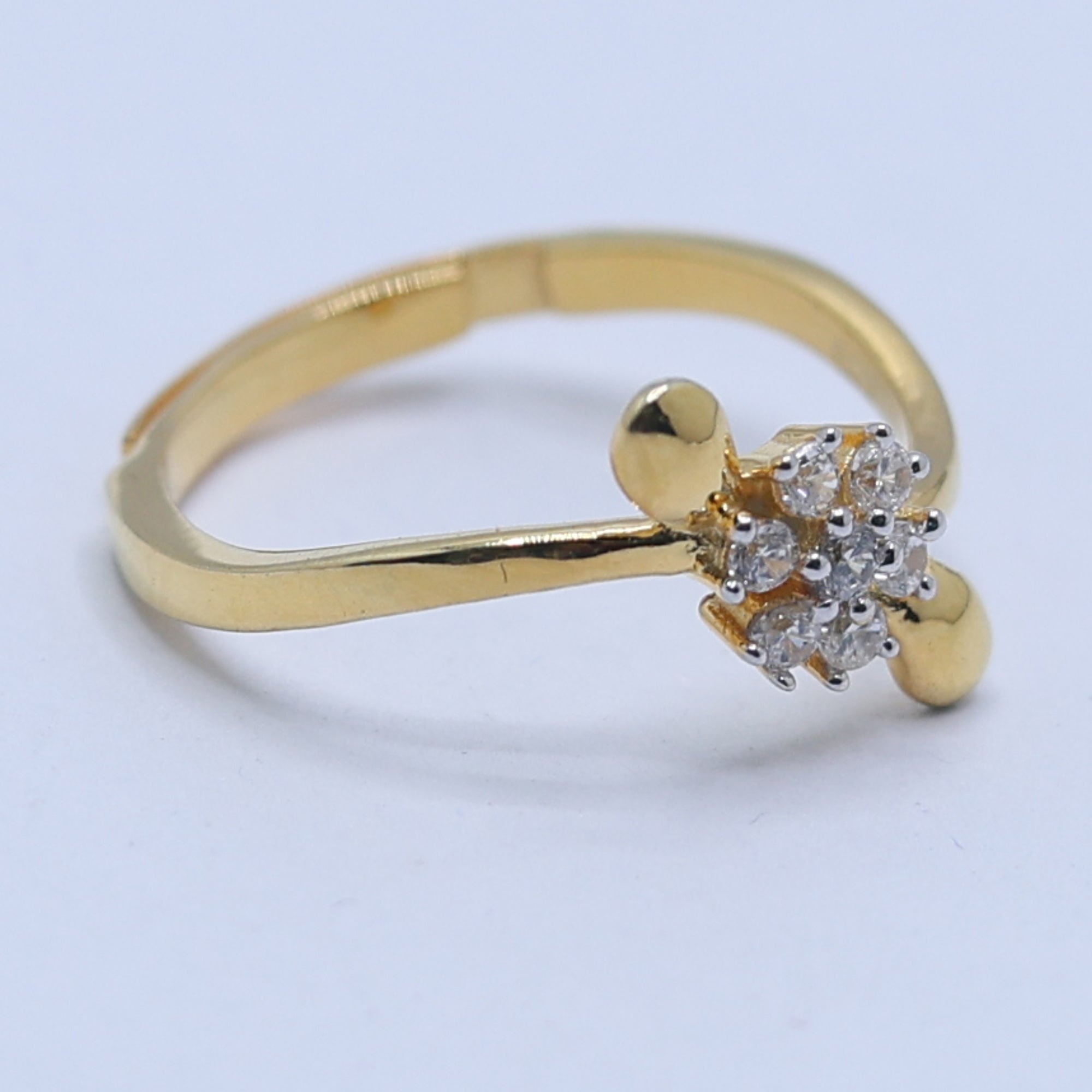 Floral Cluster Ring in Gold Plating