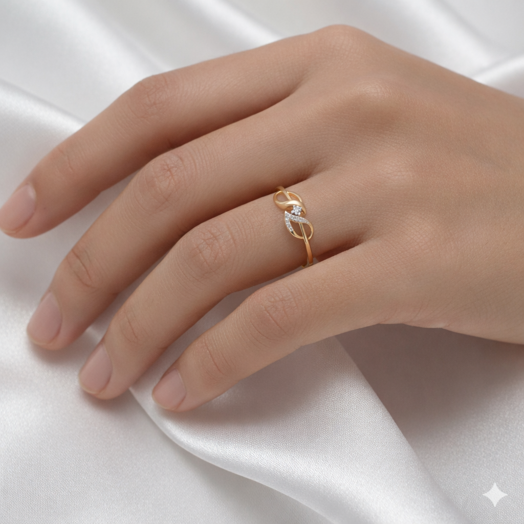 Wave Design Ring in Gold Plating
