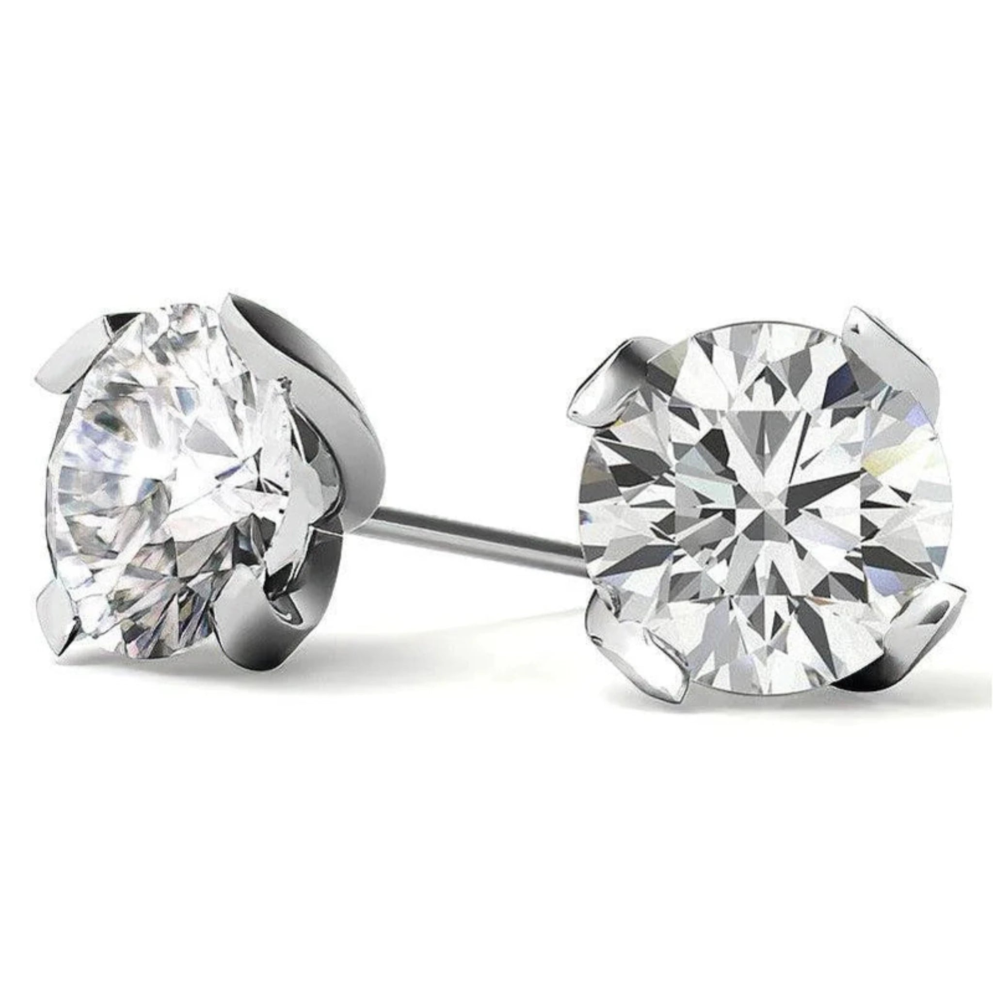 Luxurious Round-Cut Solitaire Studs White Gold Silver Brilliance Earring For Woman