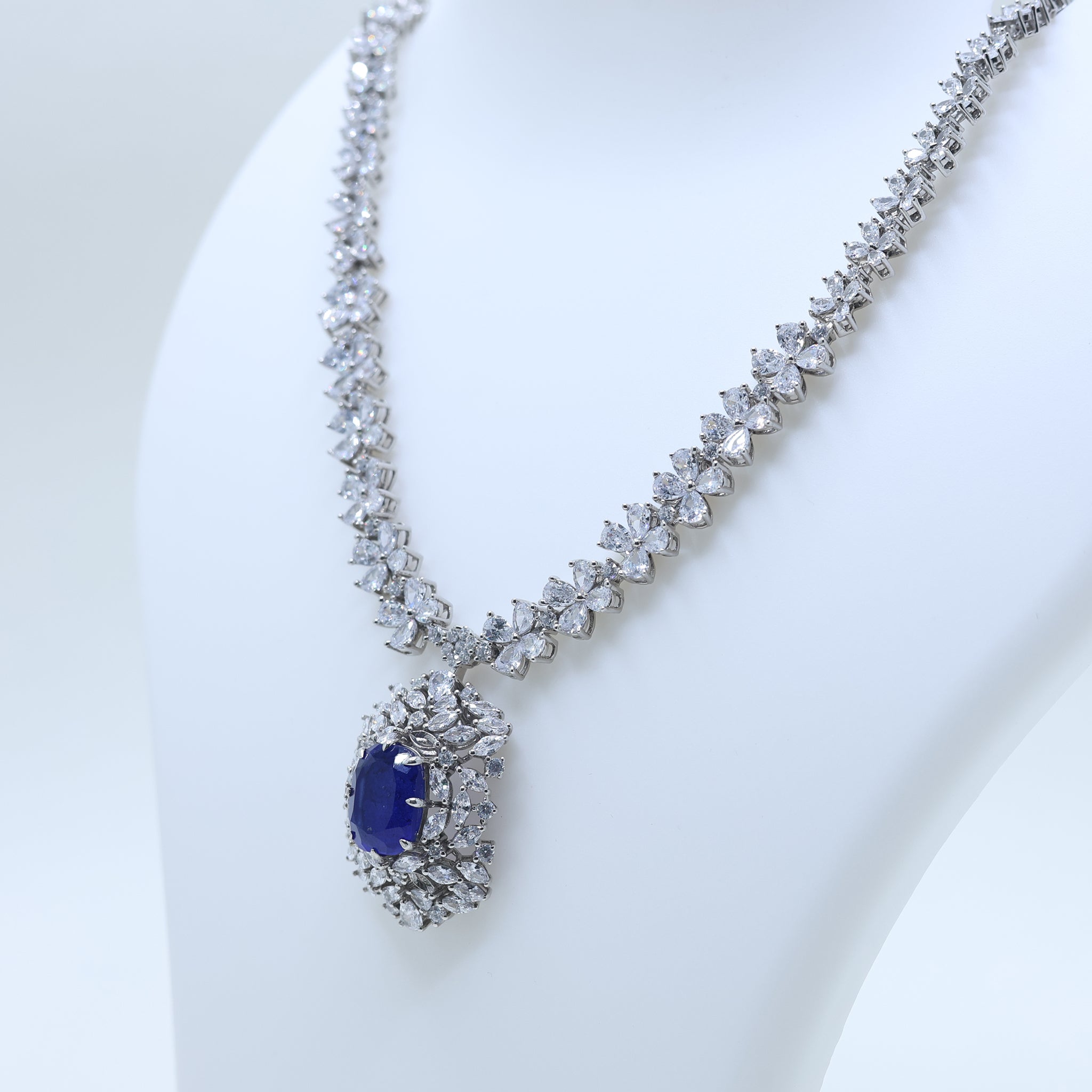 Luxury Sapphire and Diamond Necklace