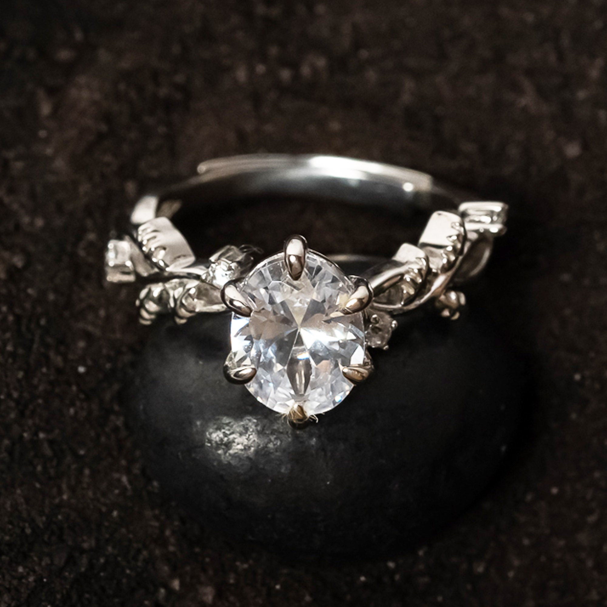 Leafy Elegance Silver Ring