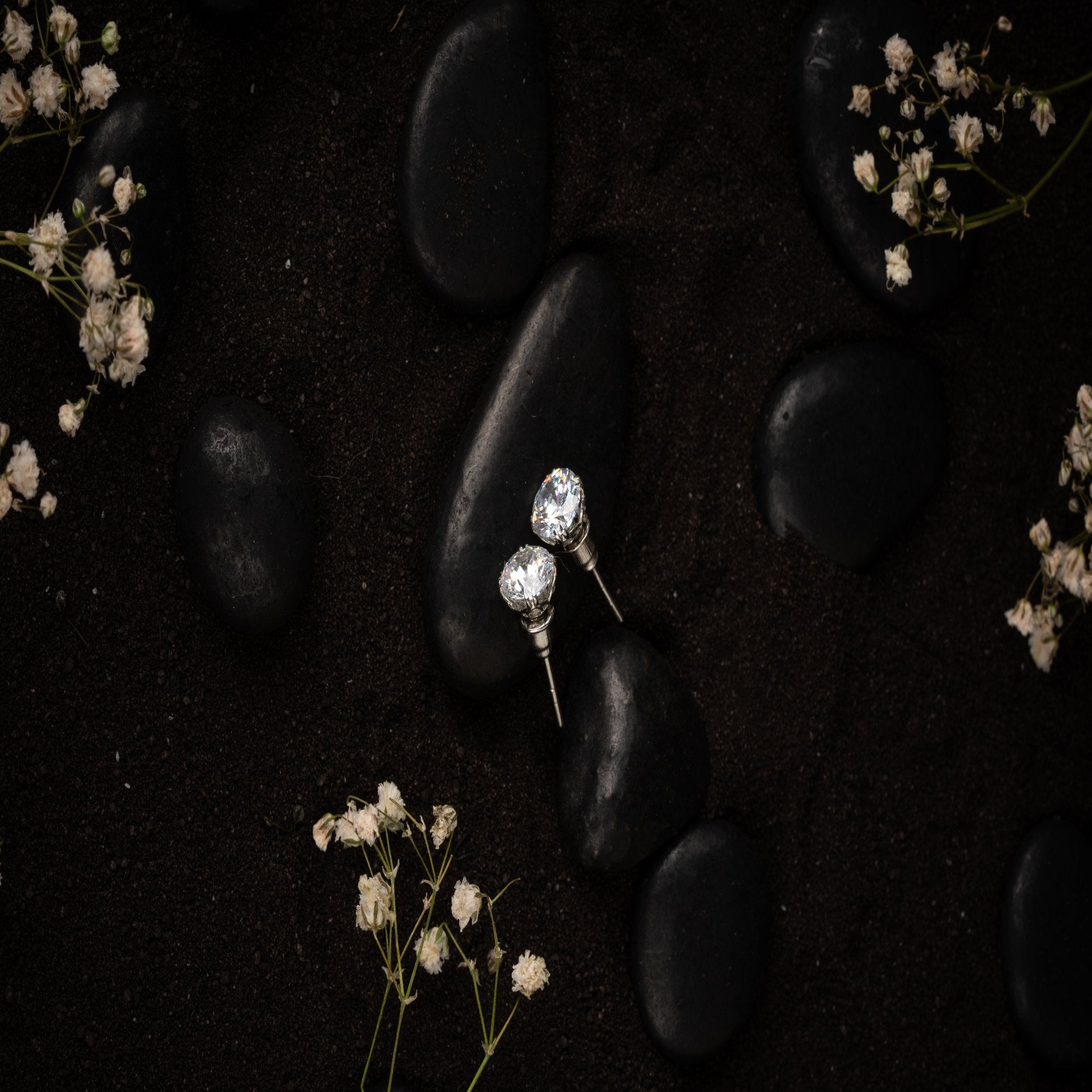 Sophisticated Round Floral White Gold Silver Intricate Claw Double Prong-Set Earring For Woman