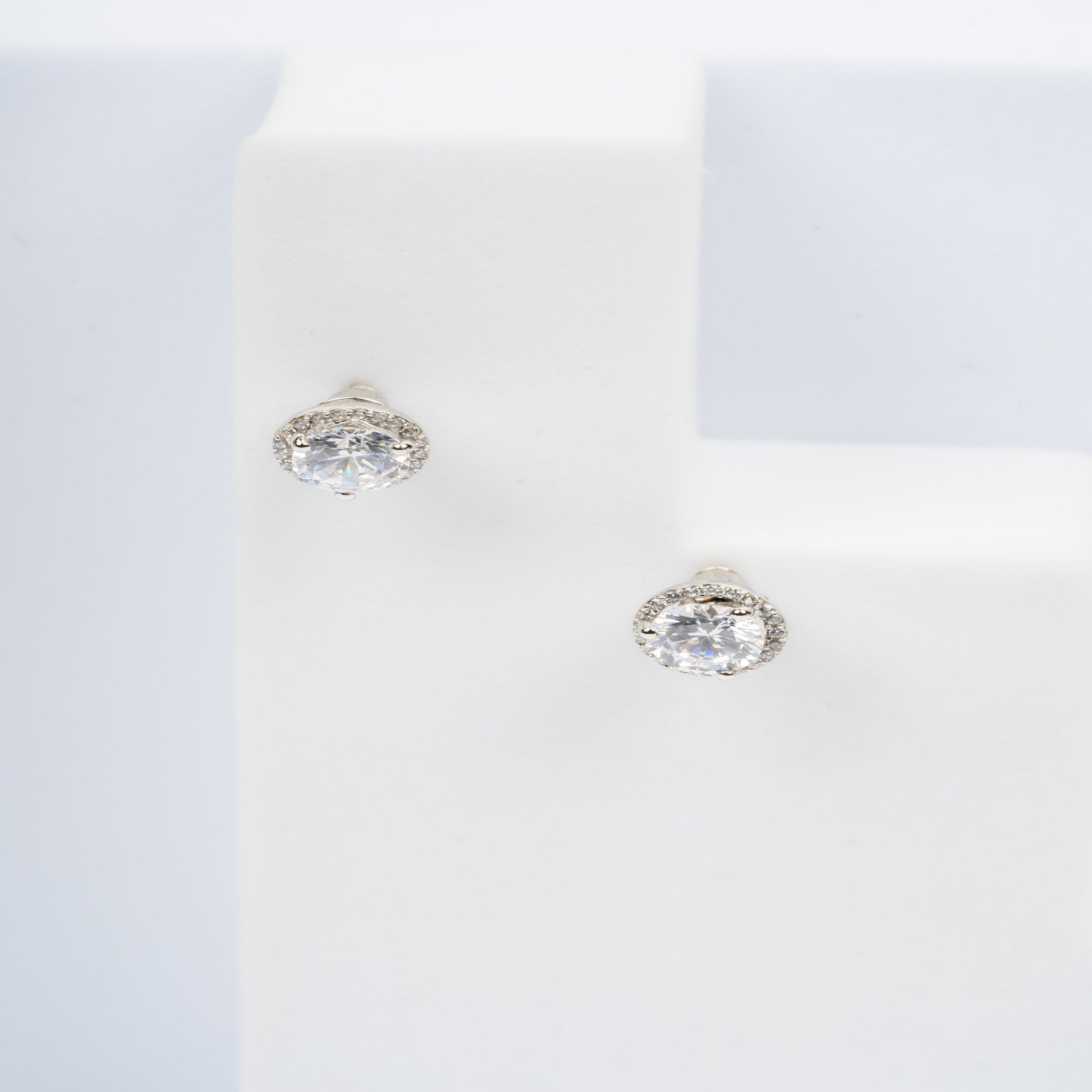 Classic Halo White Gold Silver Prong-Cut Earring For Woman