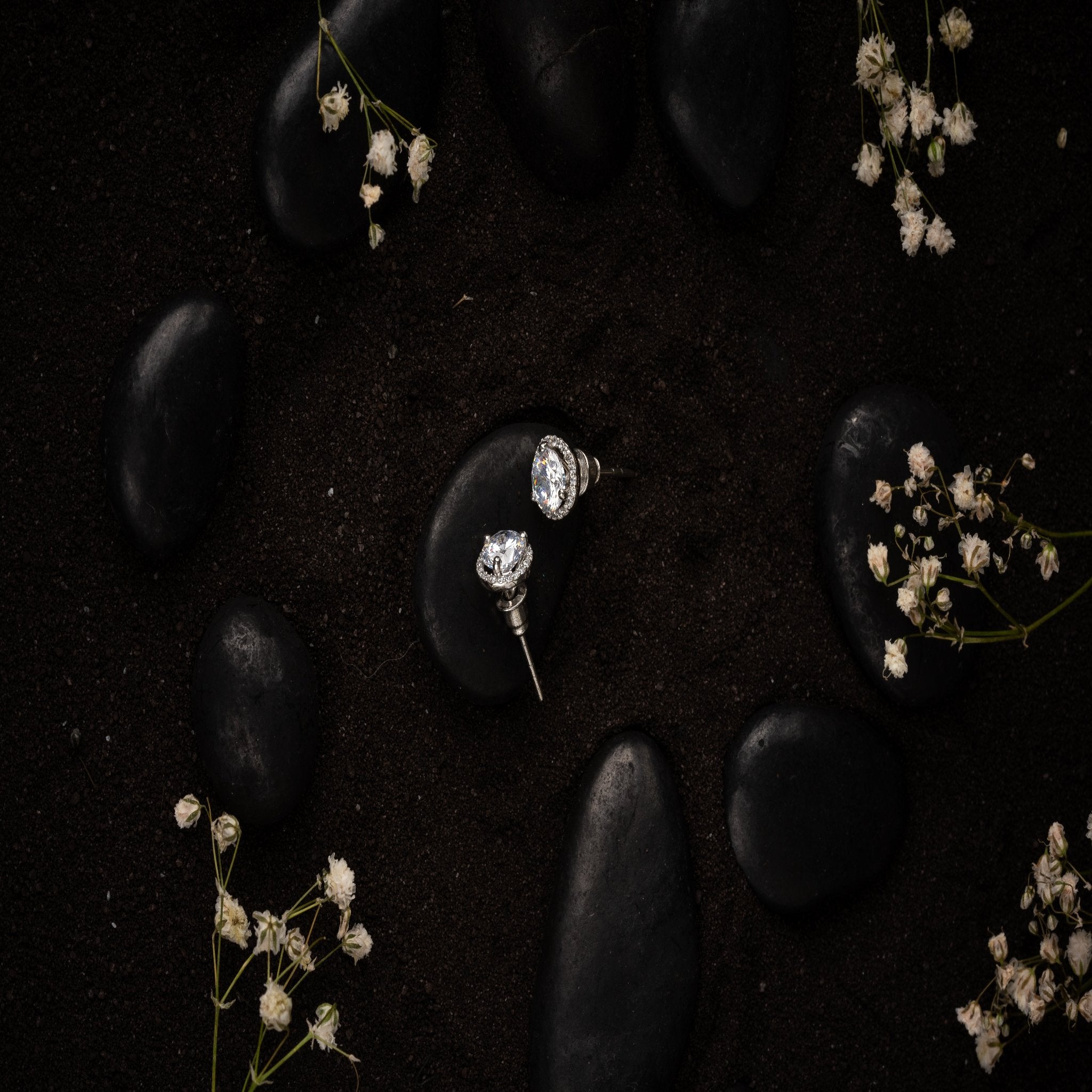 Classic Halo White Gold Silver Prong-Cut Earring For Woman