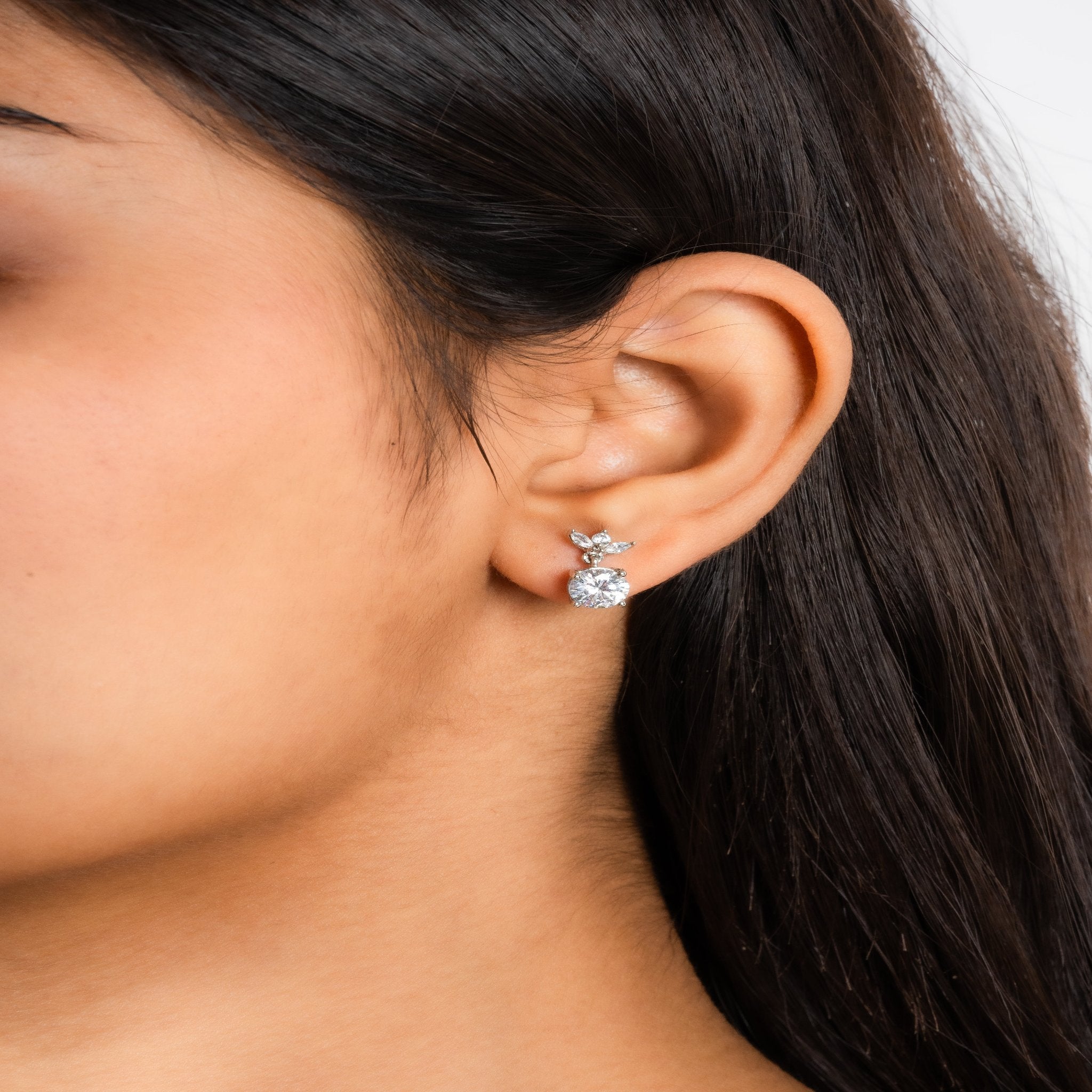 Timeless Topaz Circulets Solitaire Floral White Gold Silver Stud Earring For Woman