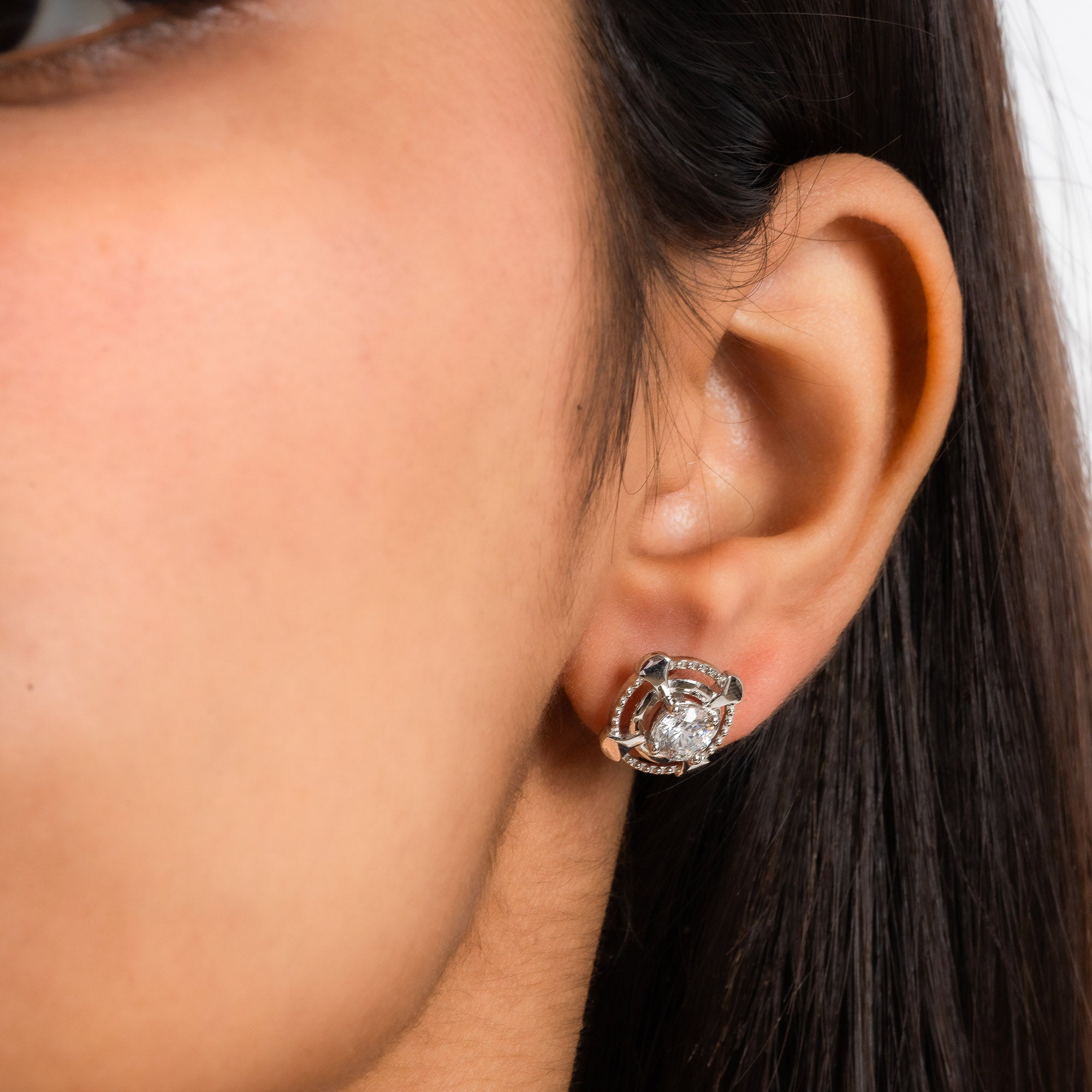 Milgrain Circular Diamond Stud Earrings