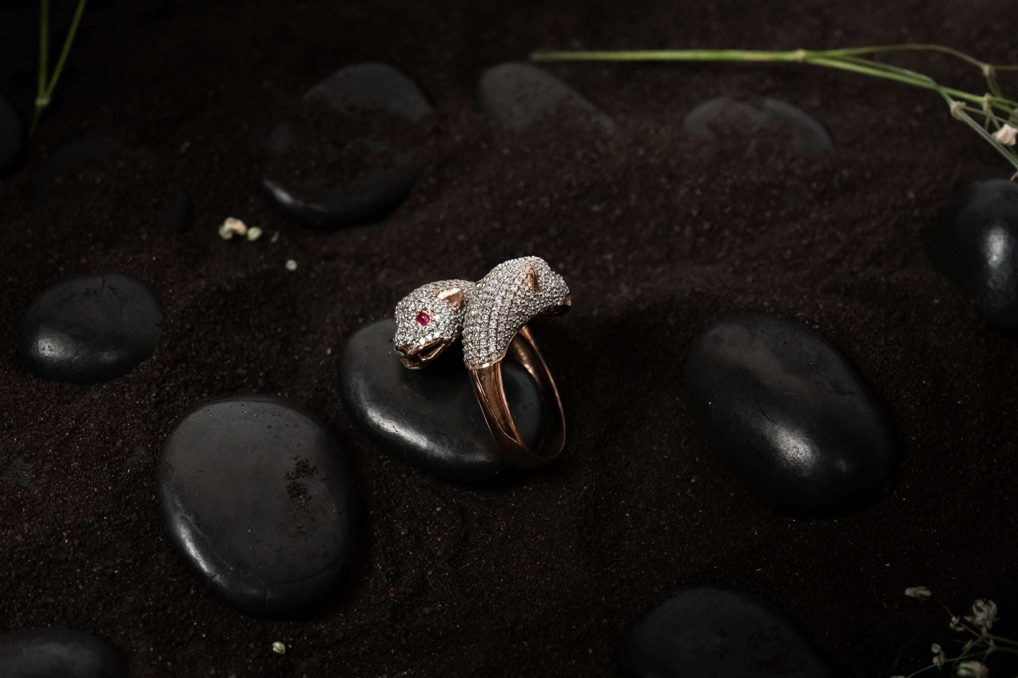 Panther Ruby Eye Ring