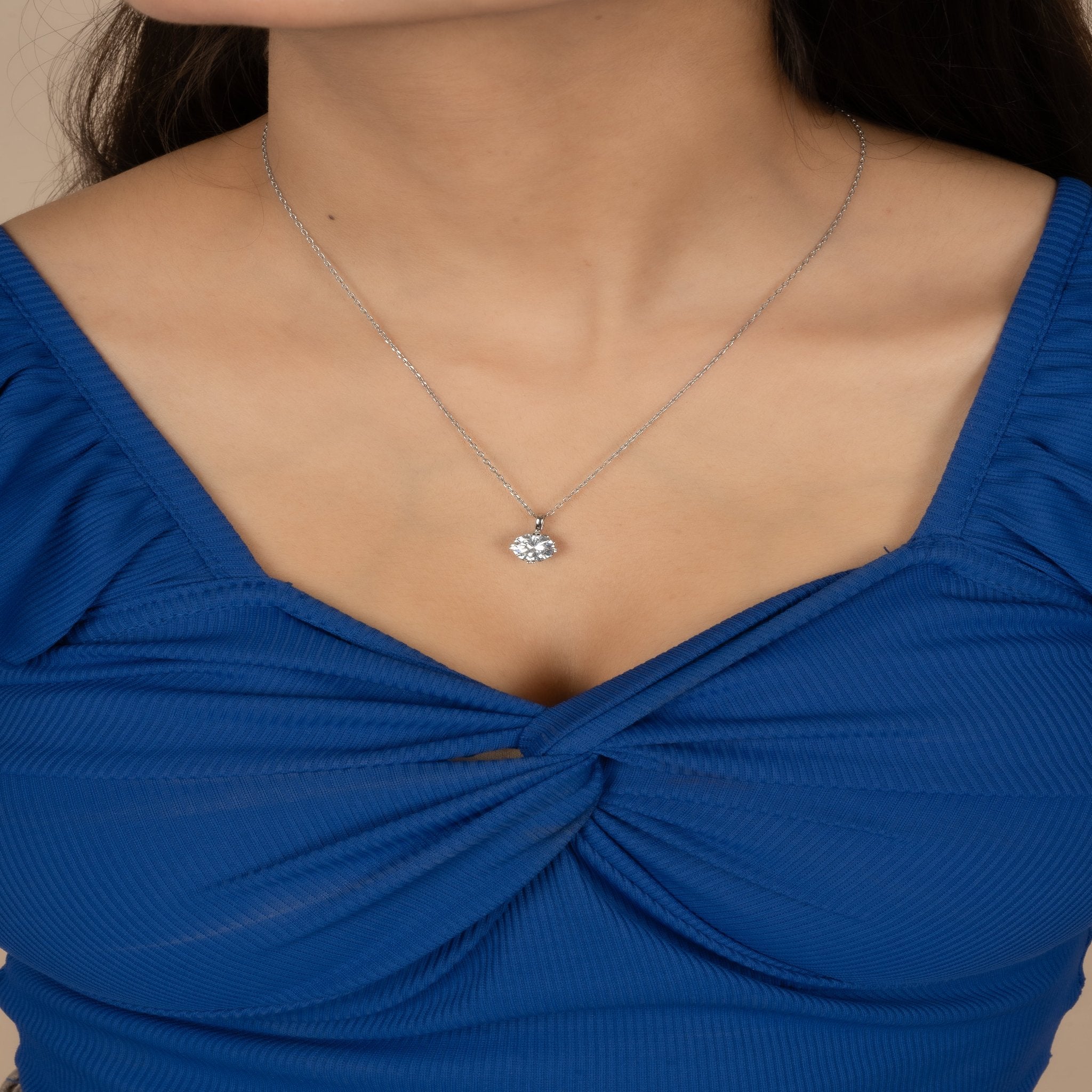 925 Sterling Silver Round Solitaire Pendant AUS-677