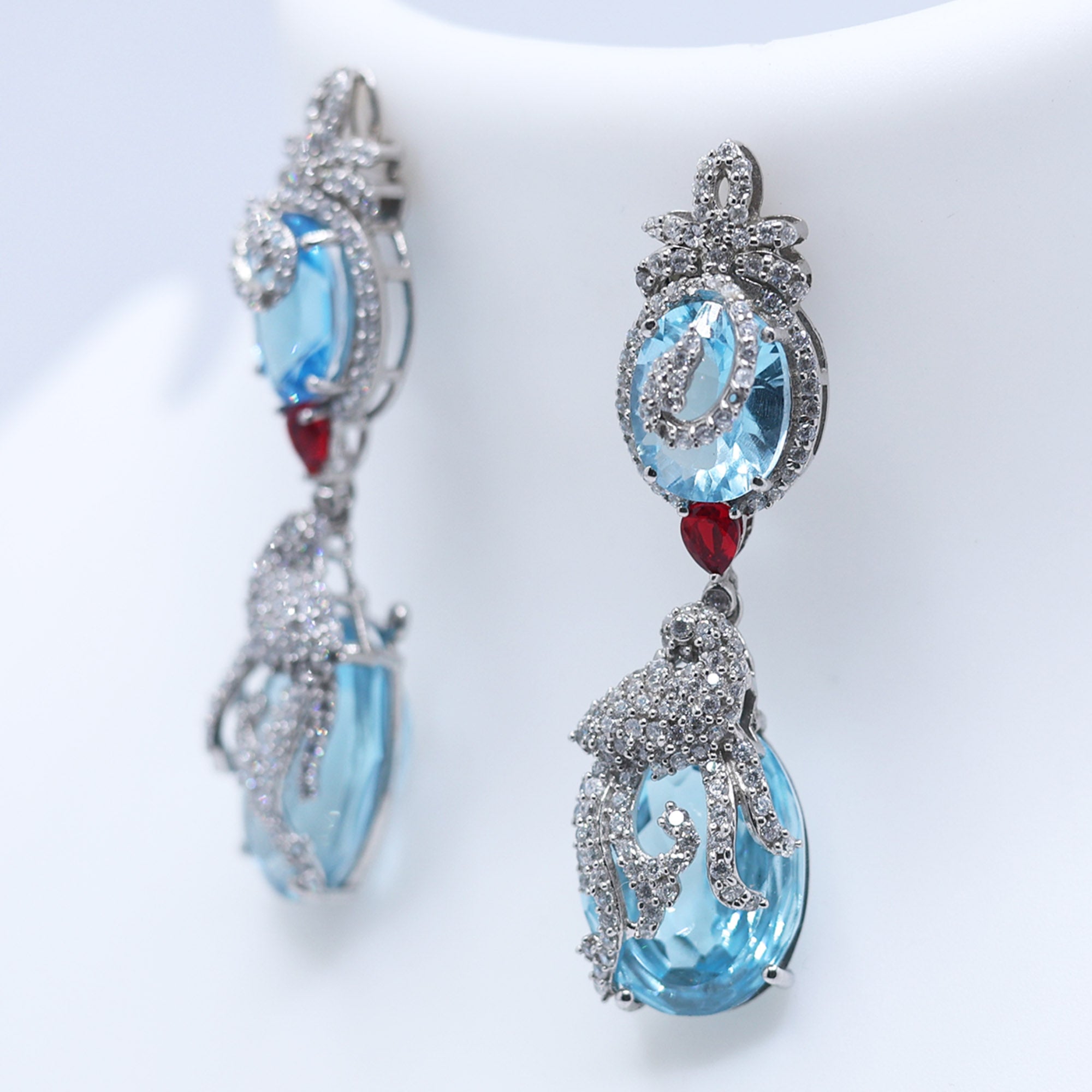 Queen Meera Radiant Grace Dangler