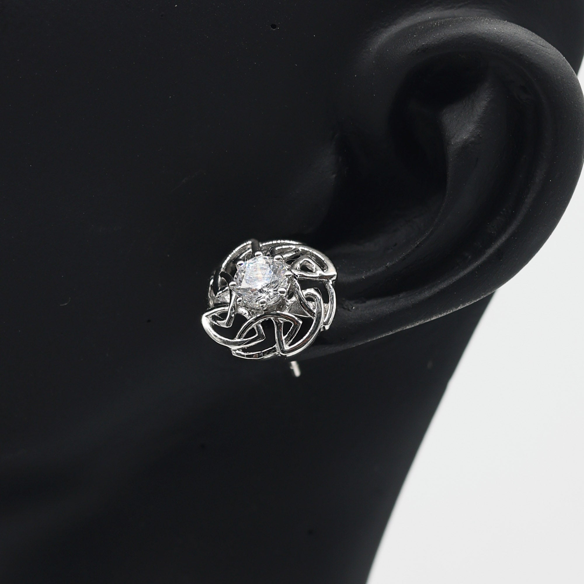 Elegant Openwork Diamond Stud Earrings