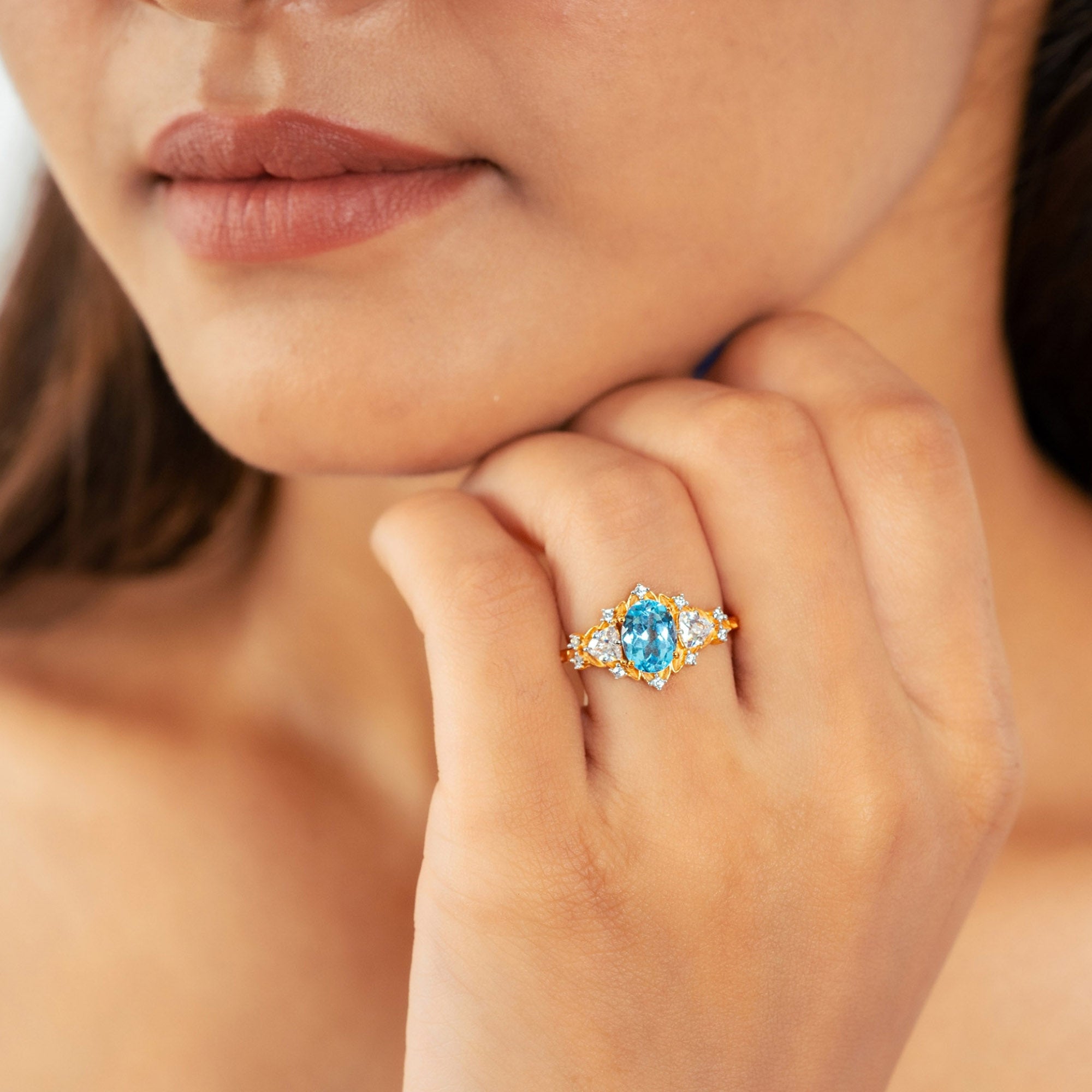 Golden Aura Aquamarine Ring