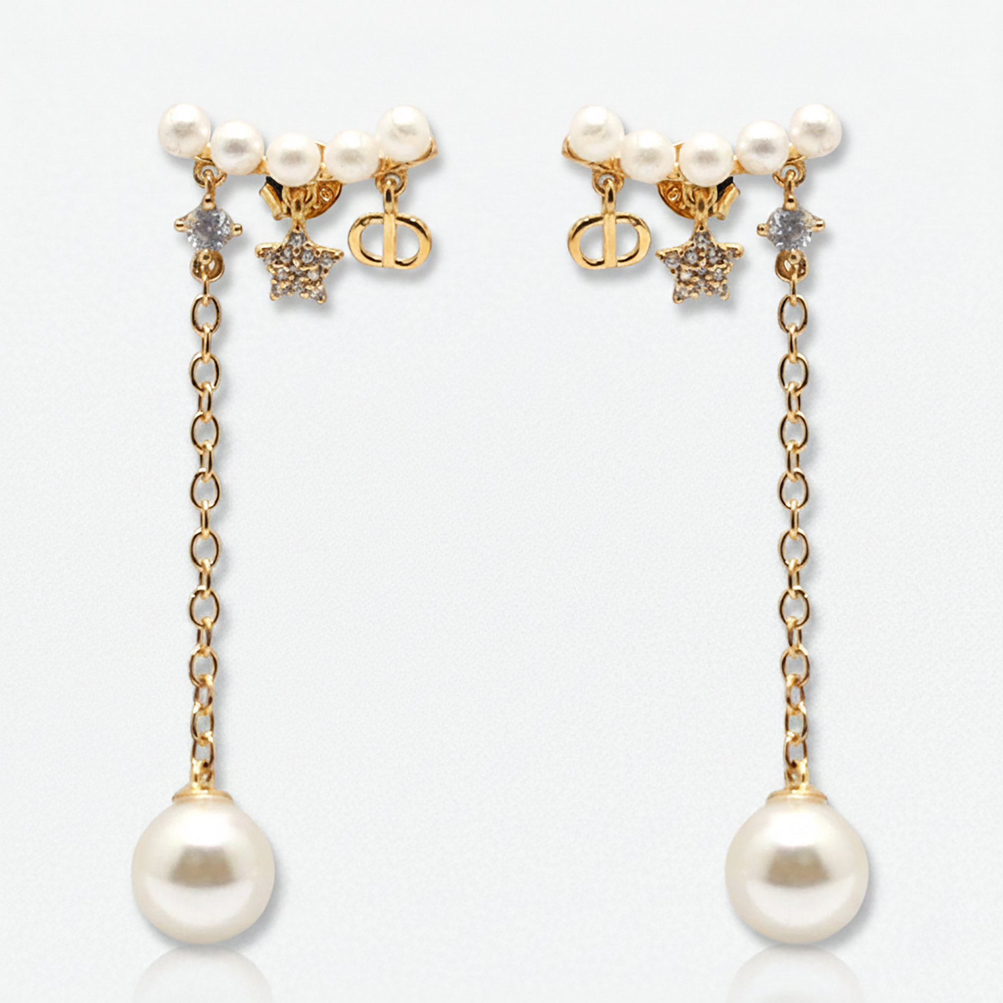Star Charm Pearl Drop Earrings