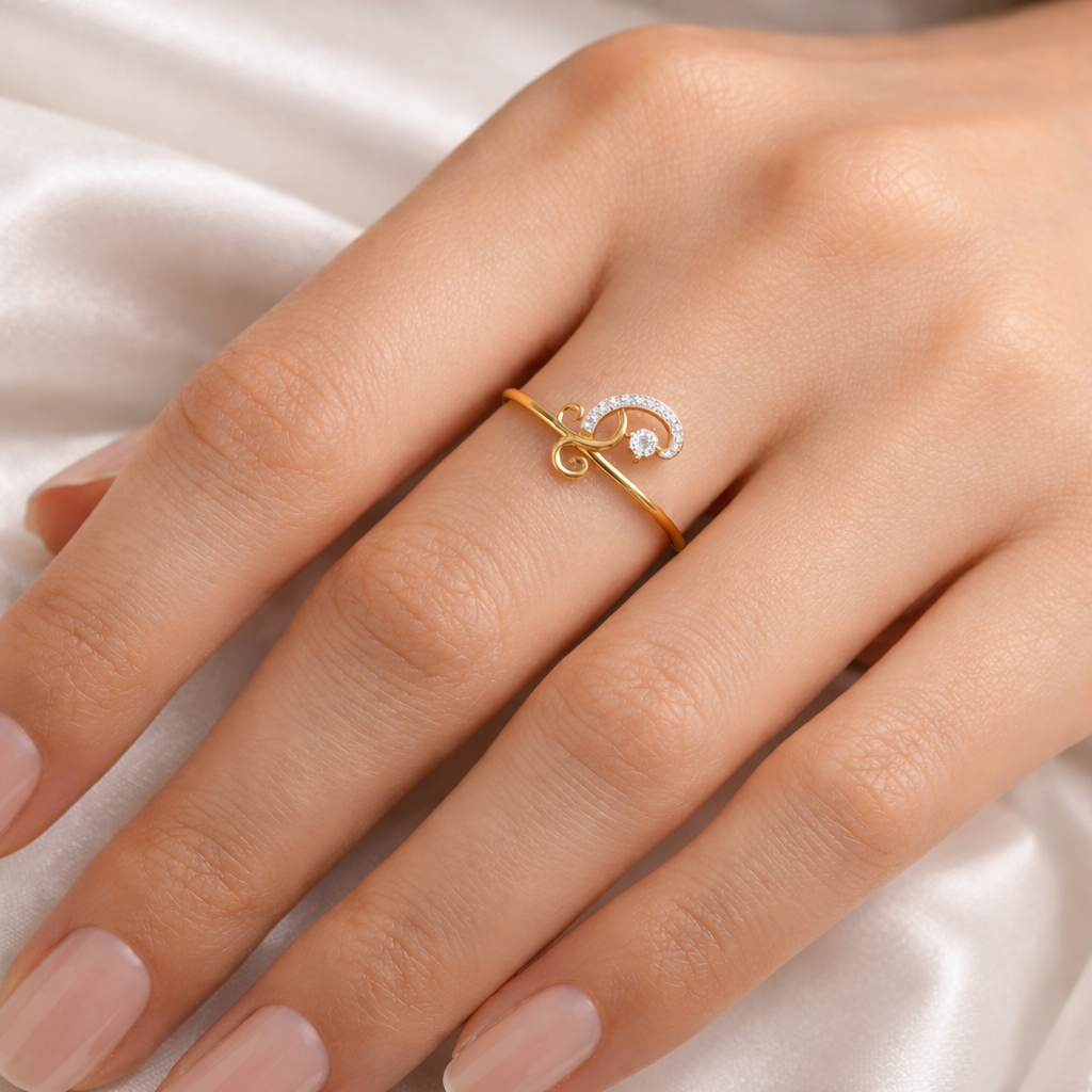 Elegant Curved Swirl Ring
