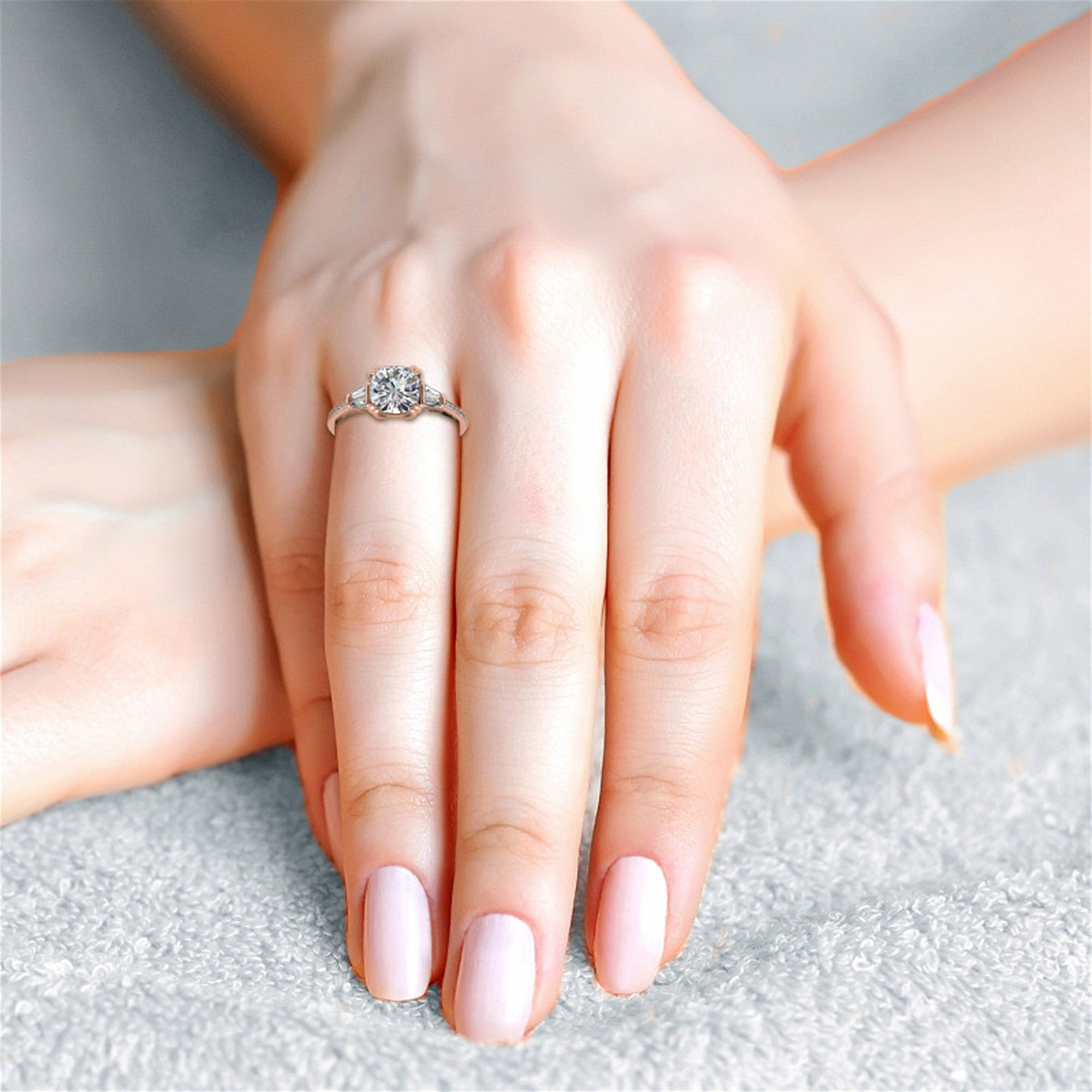 Sterling Silver Oval-Cut Three-Stone Adjustable Engagement Rose Gold Ring For Woman