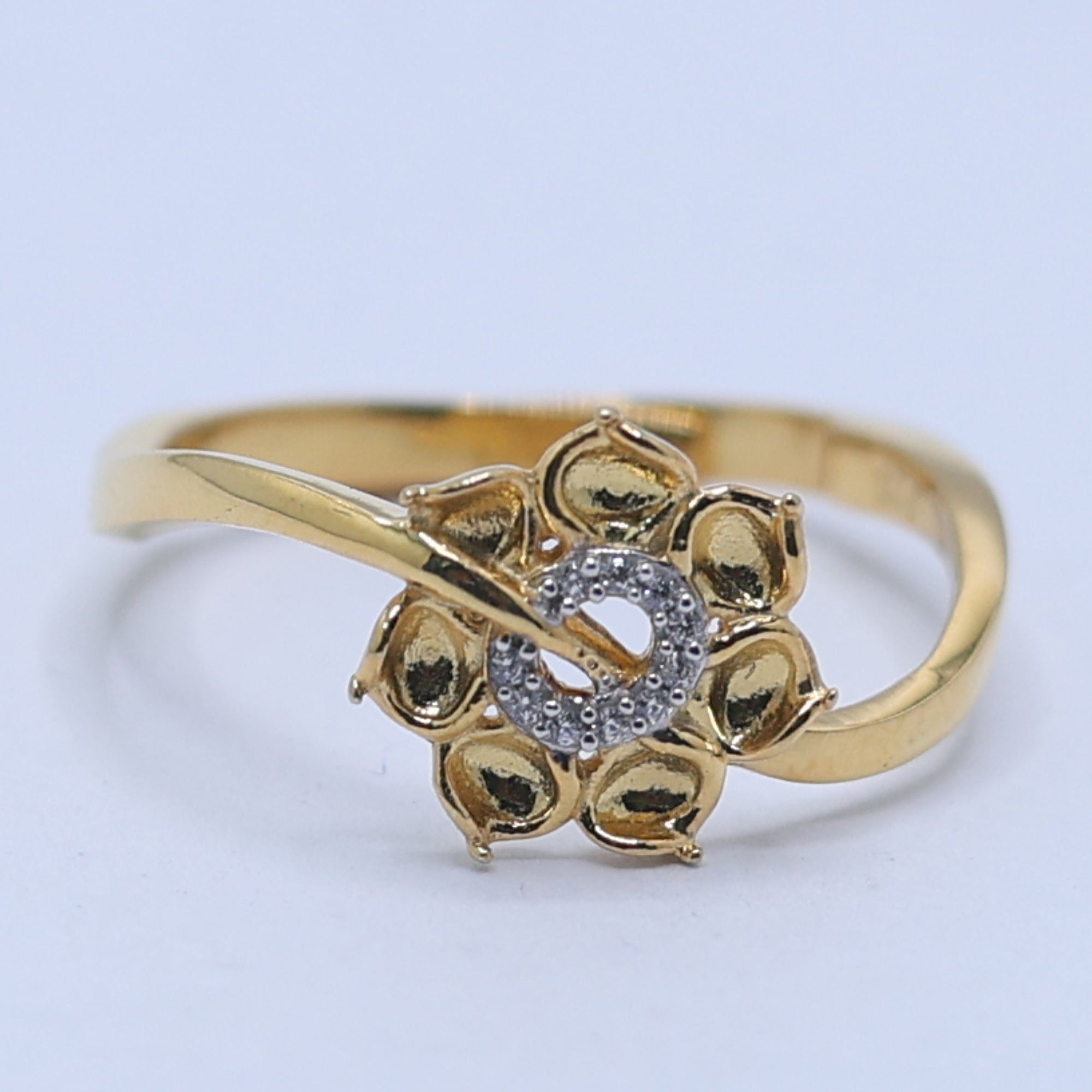 Timeless Floral Diamond Ring