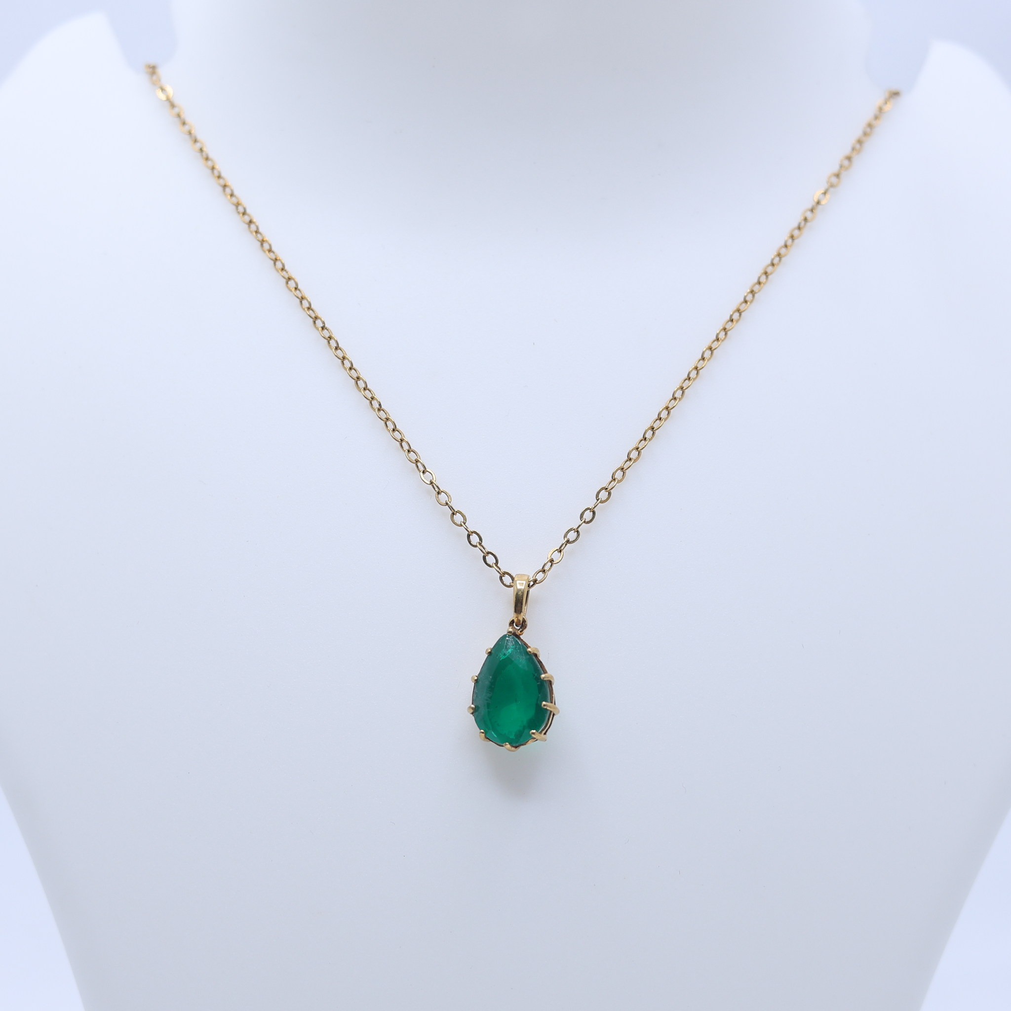 Minimal Pear Emerald Pendant