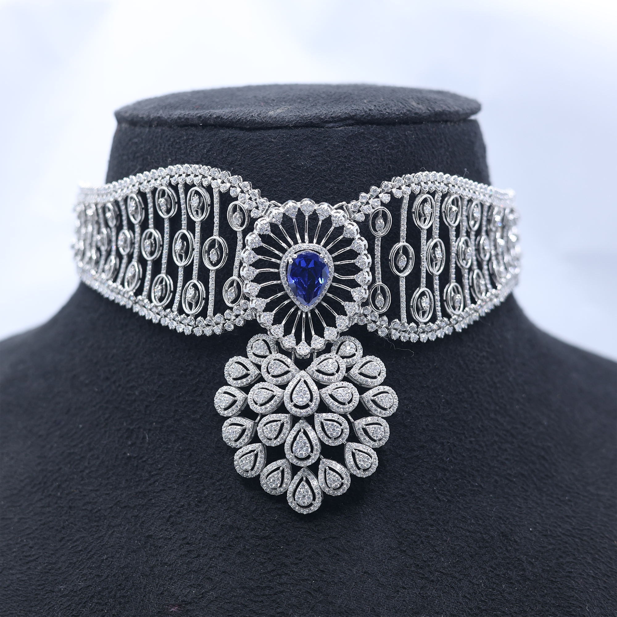 Elegant Sapphire Diamond Wedding Choker