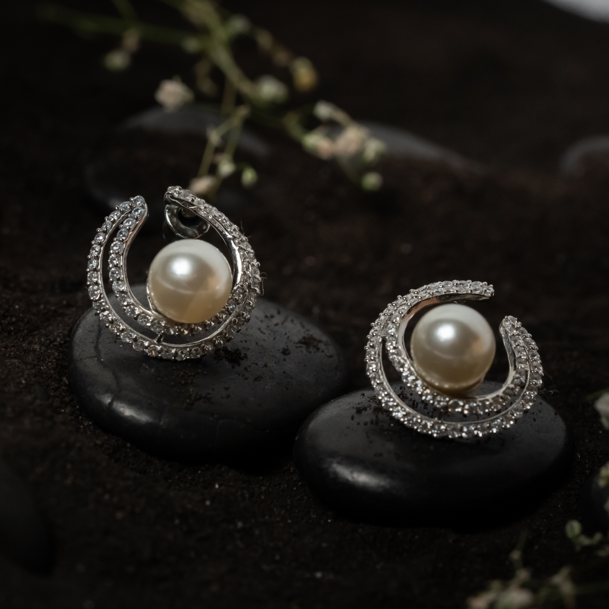 Silver Pearl Stud Earrings