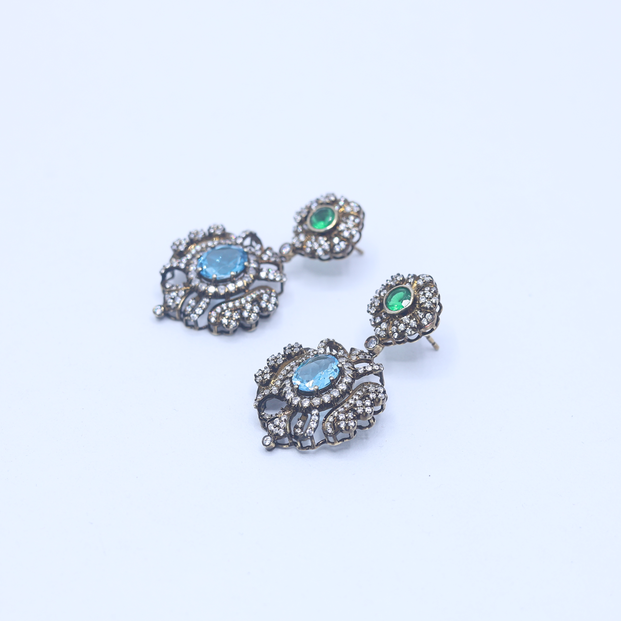 Queen Boudica Flame Dangle Earring