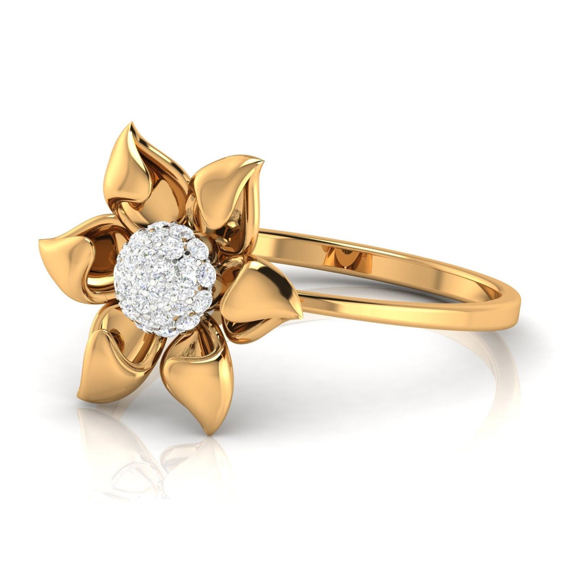 Elegant Floral Diamond Cluster Ring