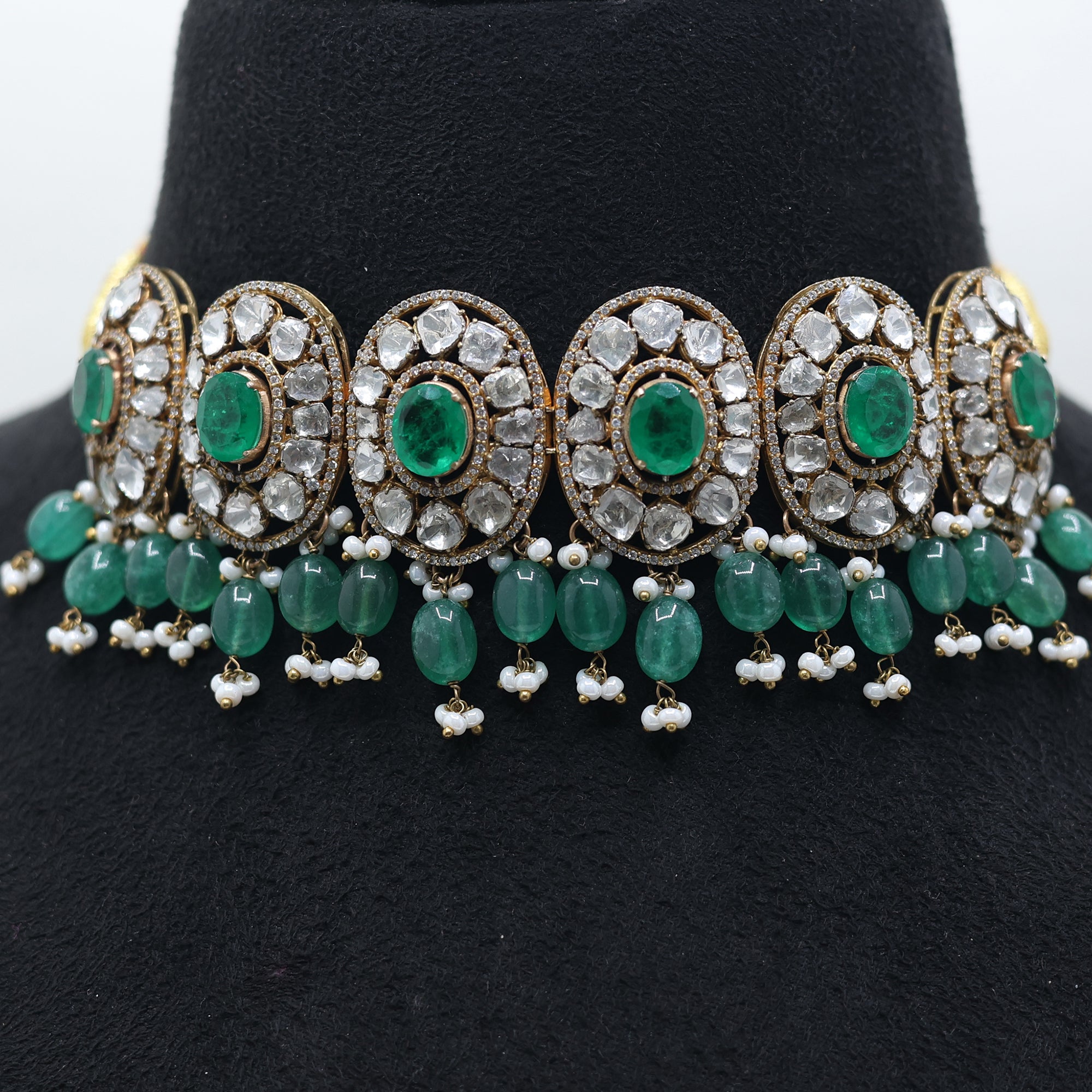 Emerald Choker Necklace with Polki Stone