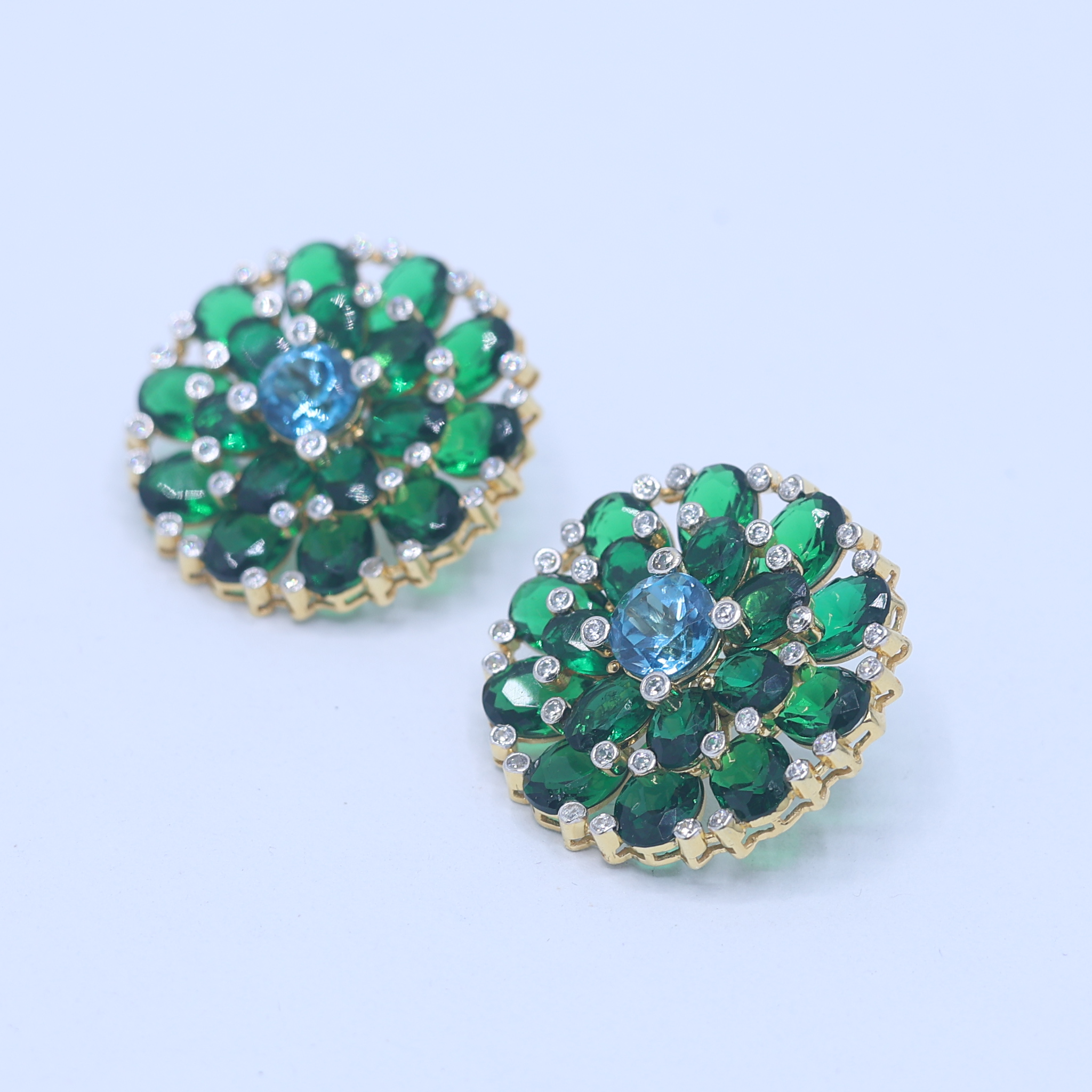Queen Bija Bai Sparkling Stud Earring