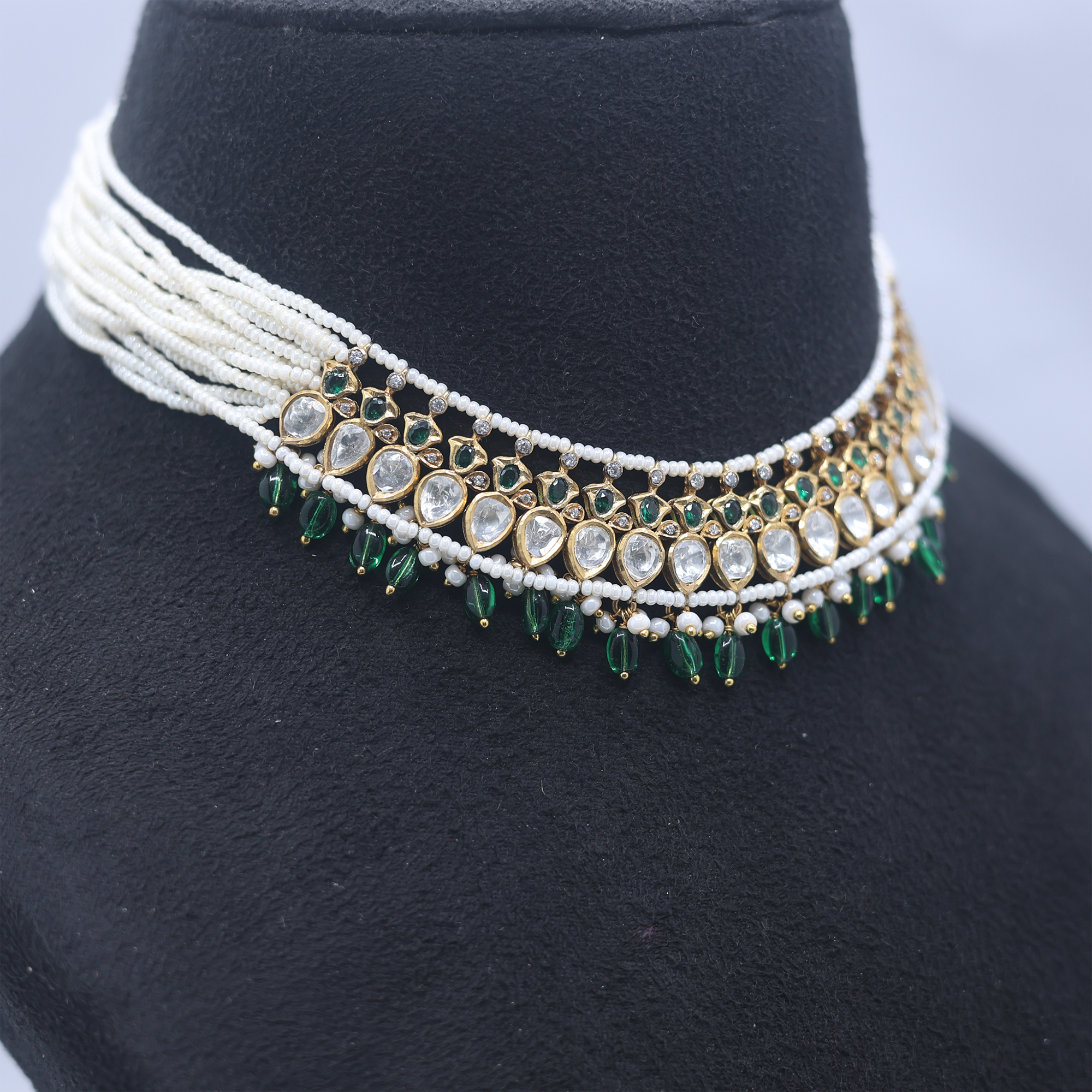 Traditional Polki Emerald Choker Necklace