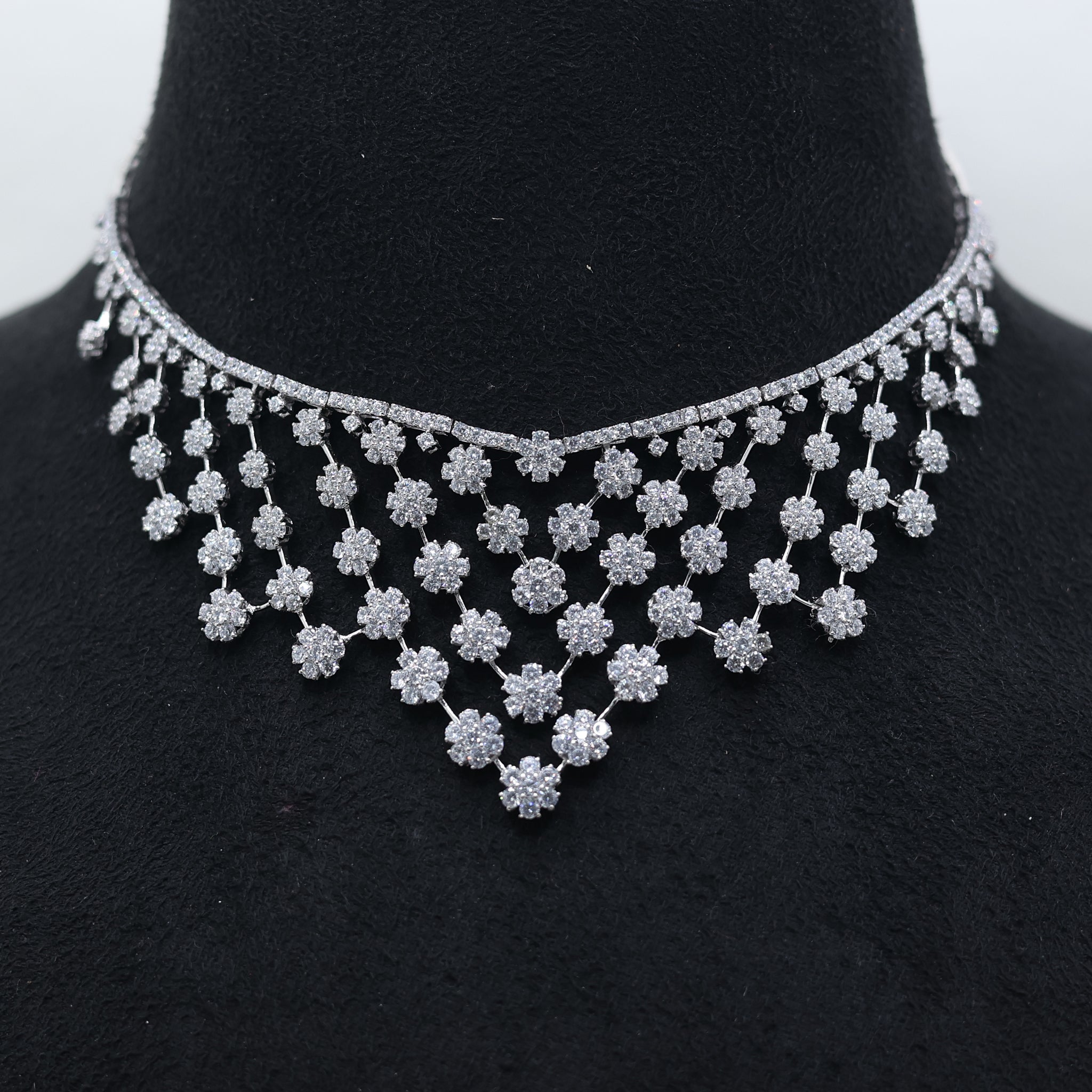 Luxury American Diamond Necklace
