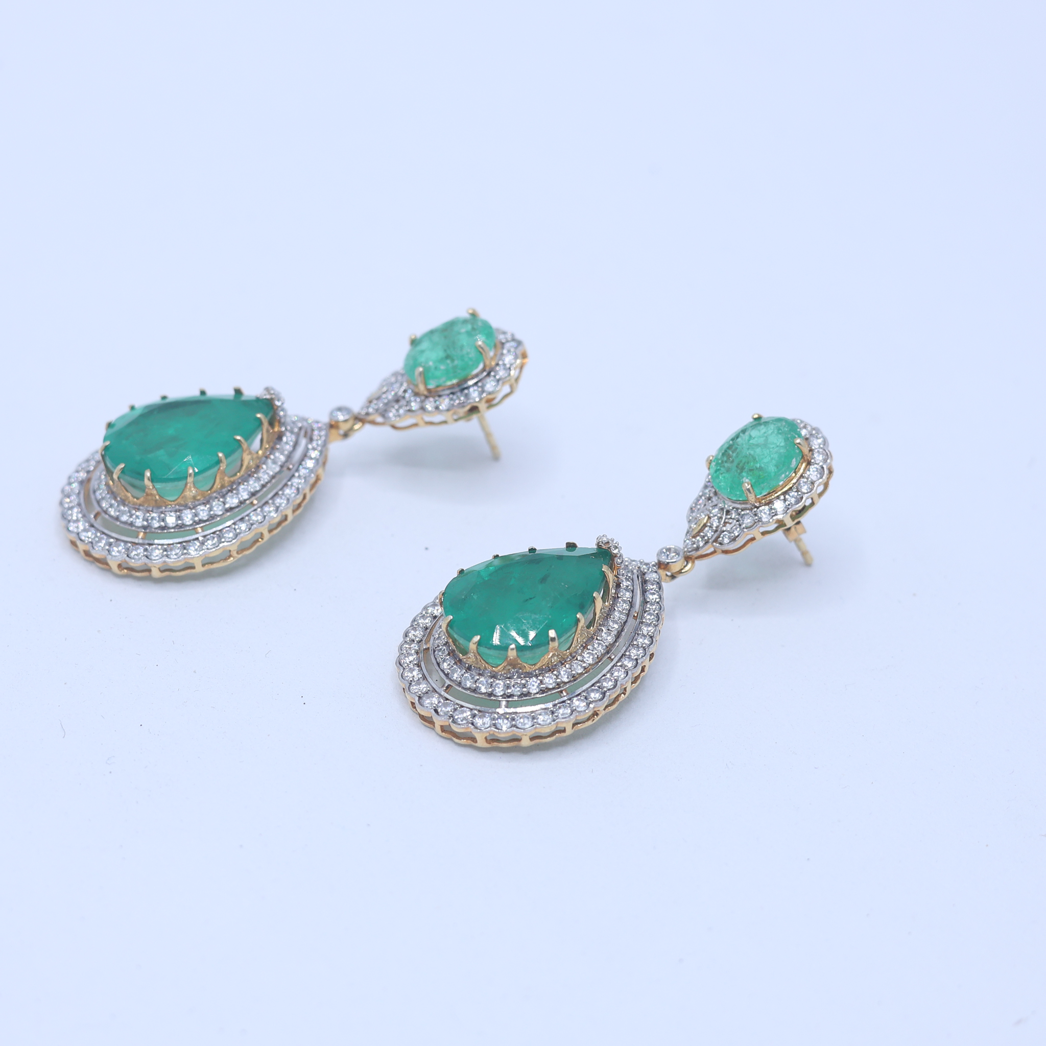 Rajkumari Shakti Regal Glow Earring